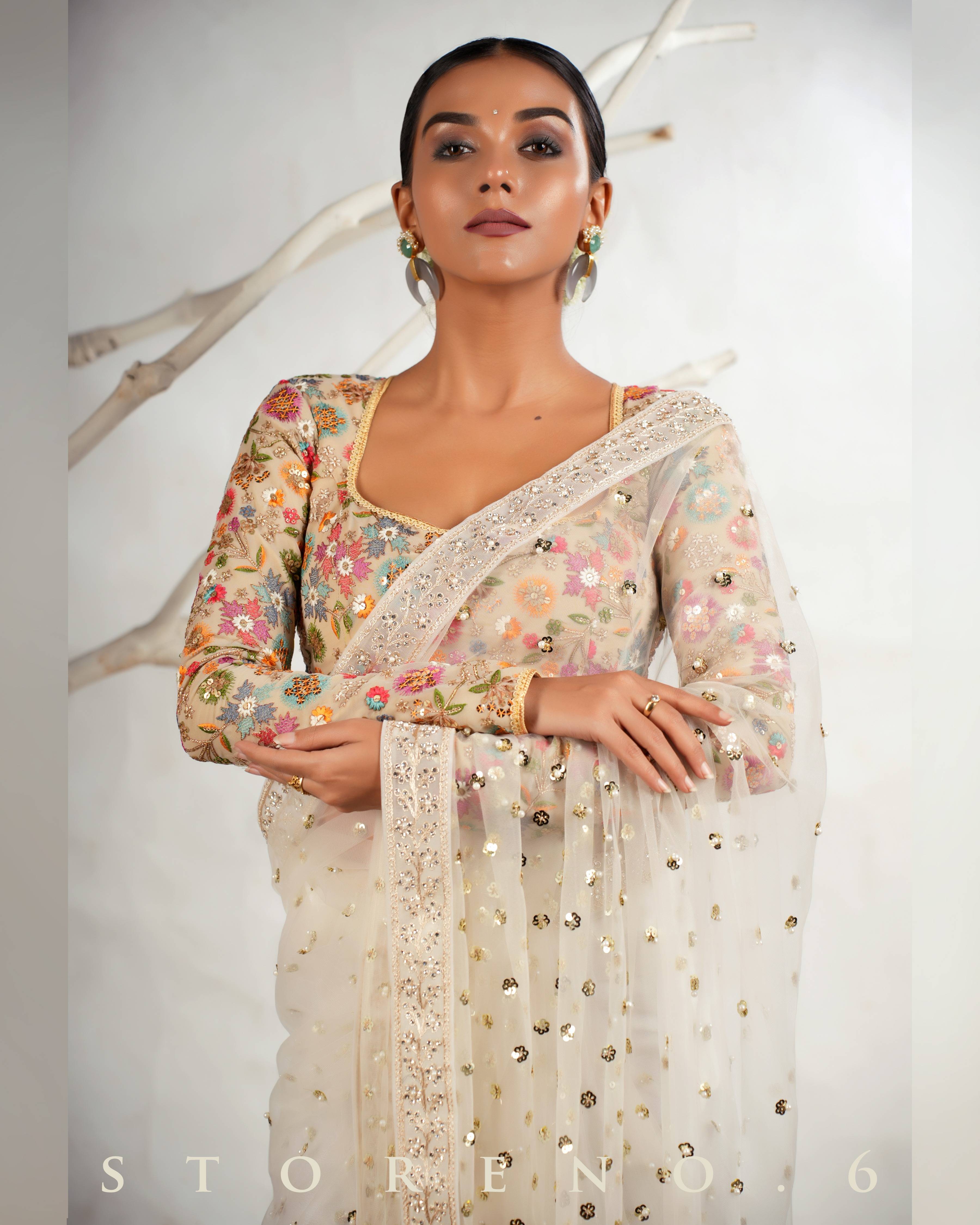 THE DREAM DELIGHT BLOUSE