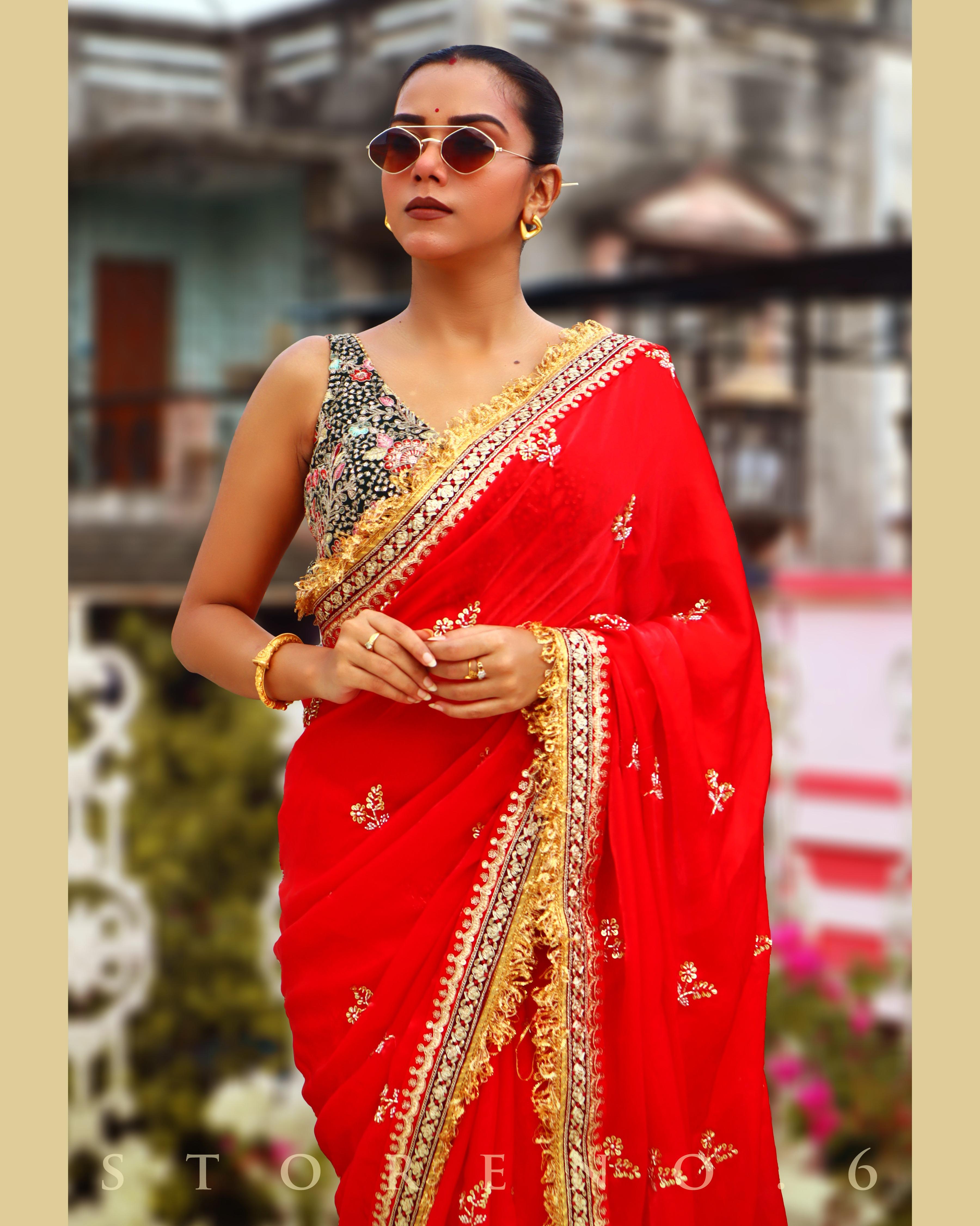 JULY JUBILEE SAREE WITH PINE PARADISE SLEEVELESS BLOUSE