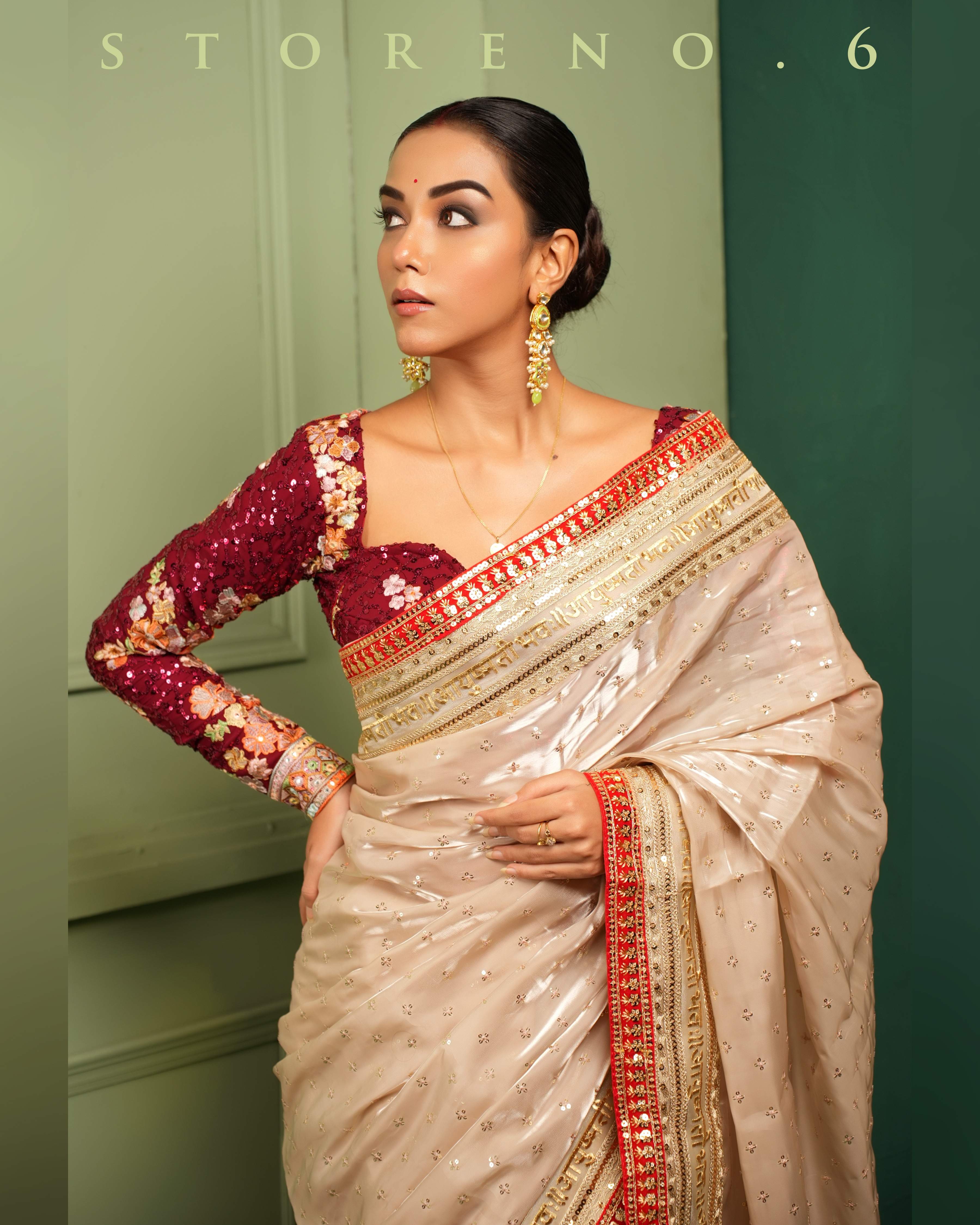 ROYAL SUBTLE QUEEN SAREE WITH RAAKT AFSOON CLASSIC CORSET BLOUSE