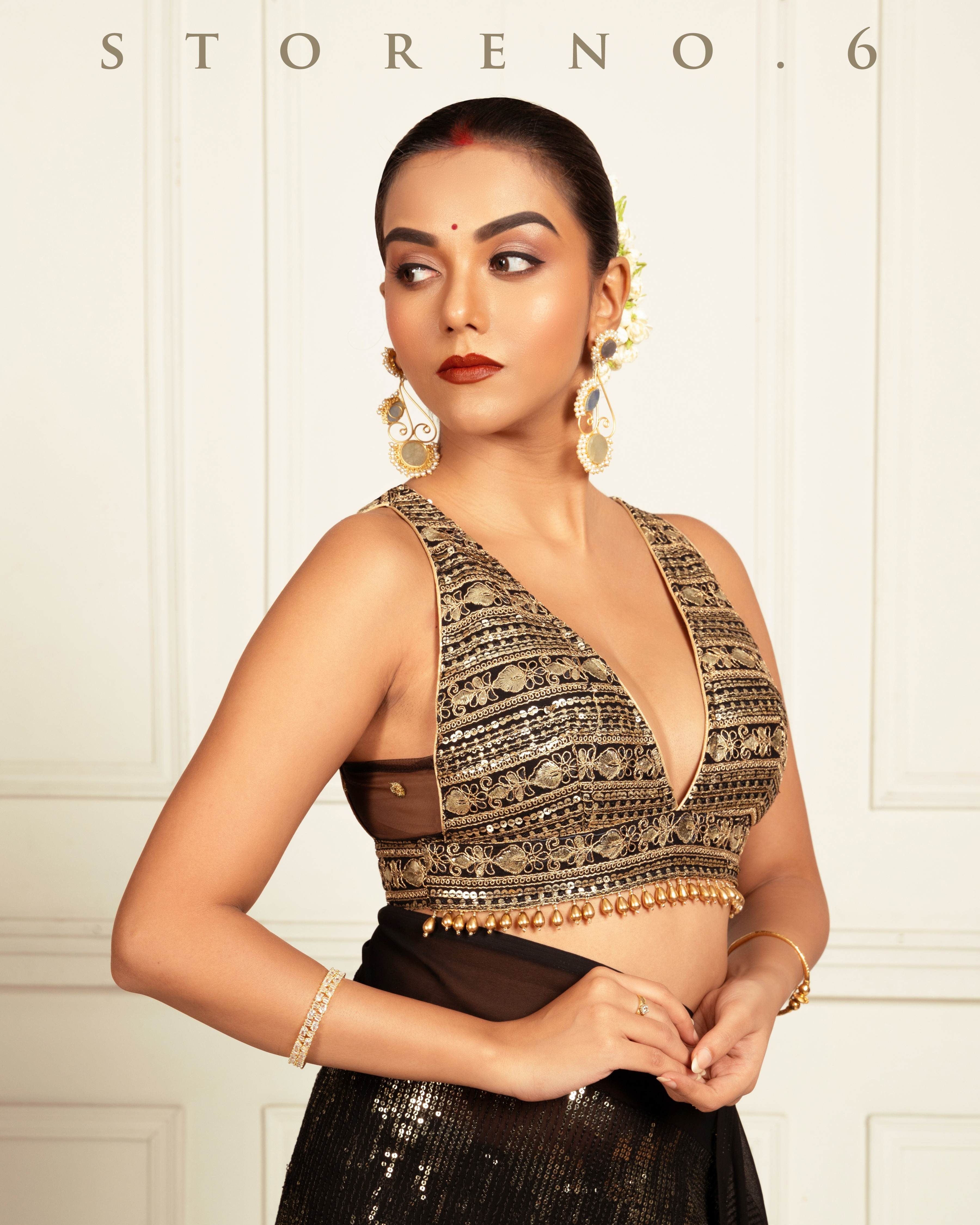 SHINNING SHADOW SASS BLOUSE