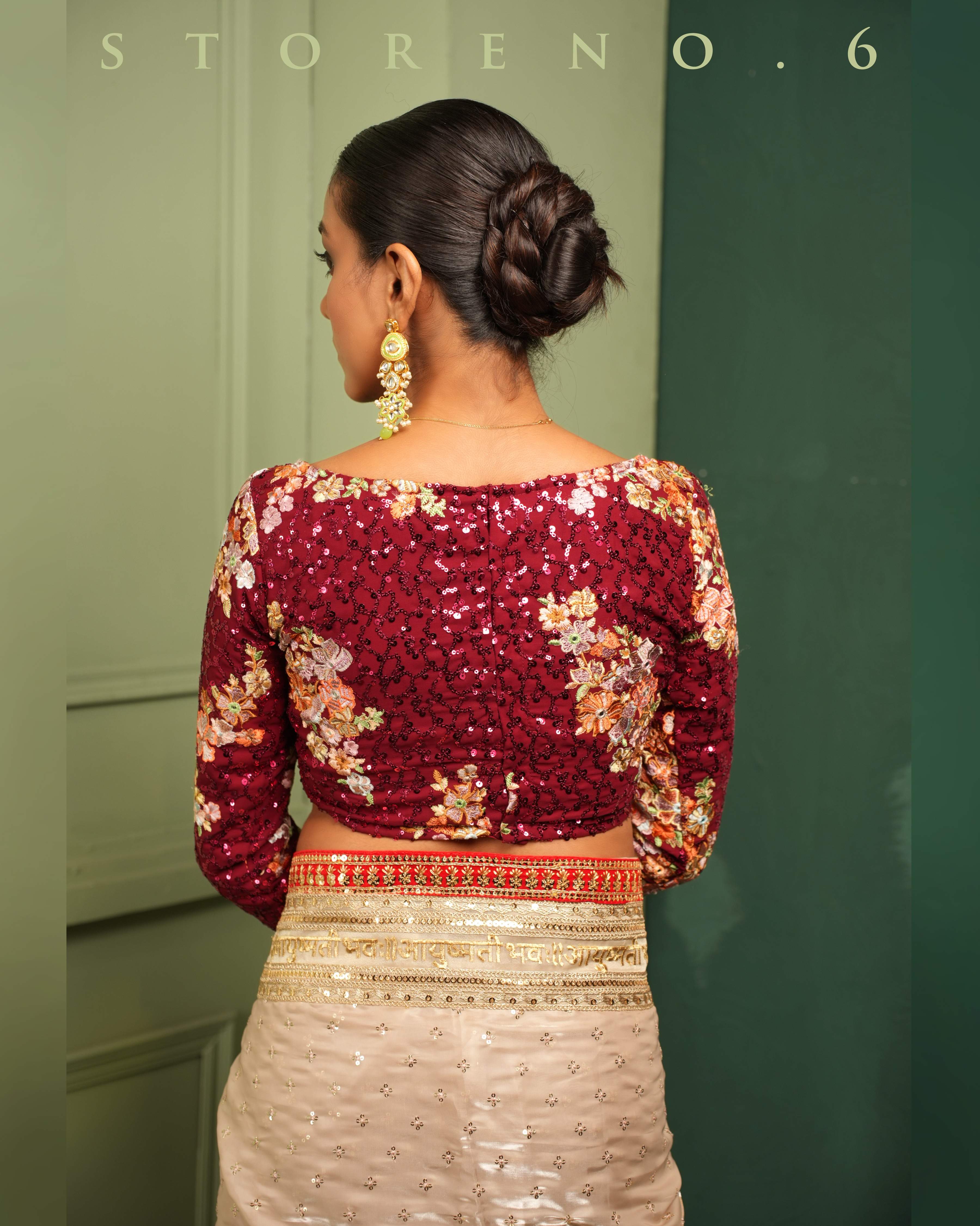 ROYAL SUBTLE QUEEN SAREE WITH RAAKT AFSOON CLASSIC CORSET BLOUSE