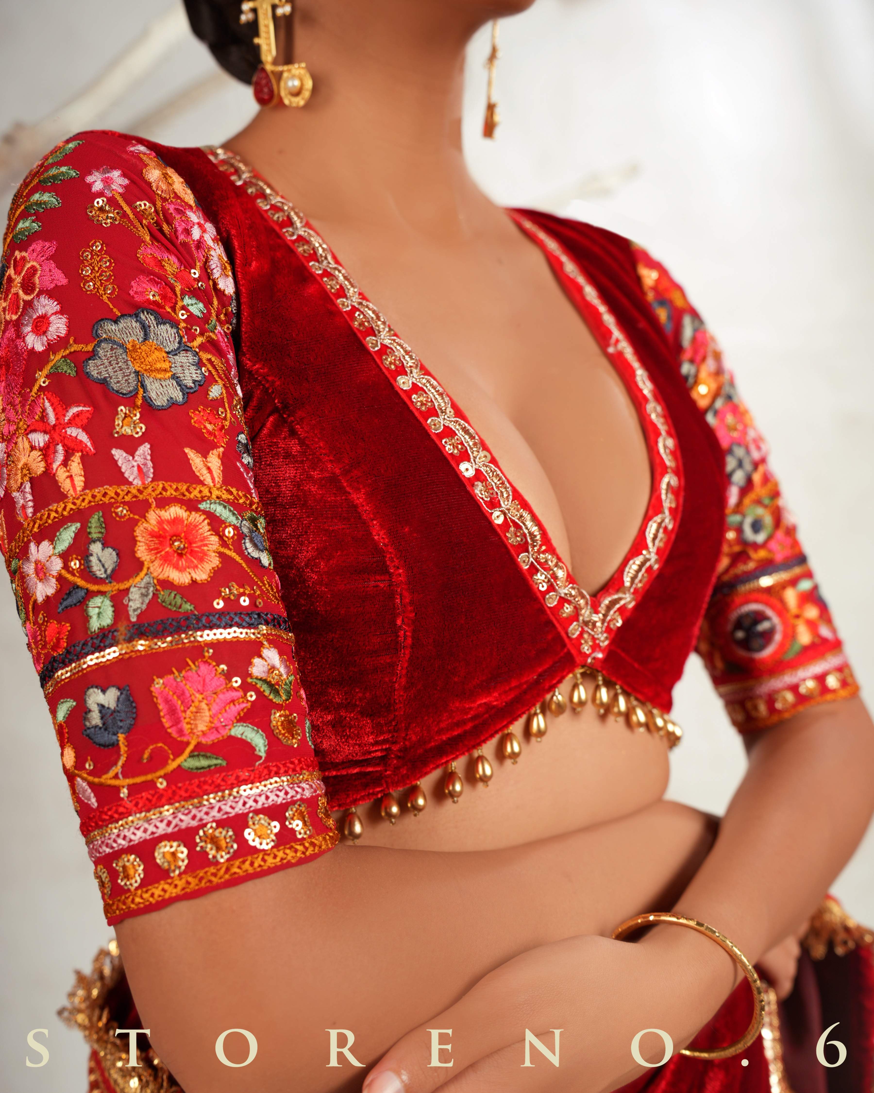 SURKH ASHIQUI MELANGE BLOUSE