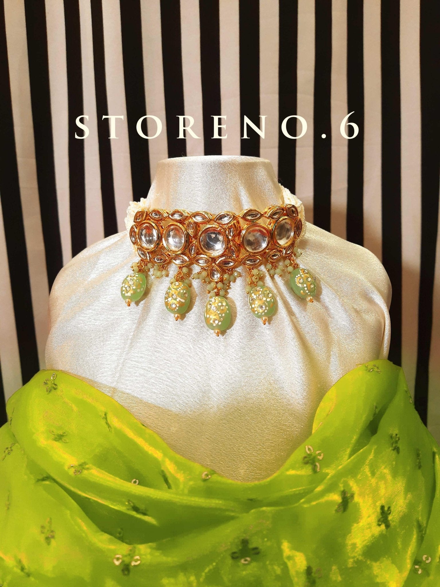 TIFFANY GREEN KERNEL CHOKER