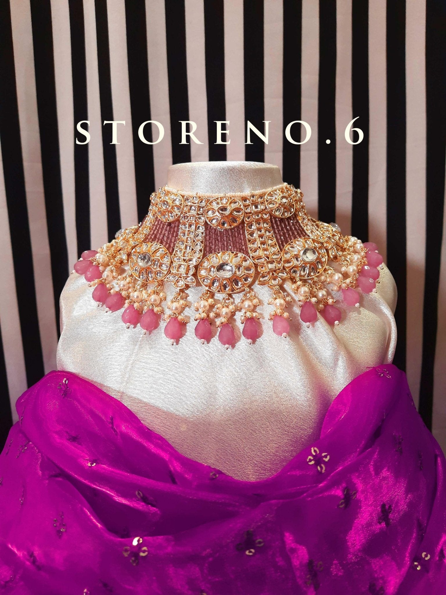 LILAC VICTORIA CHOKER