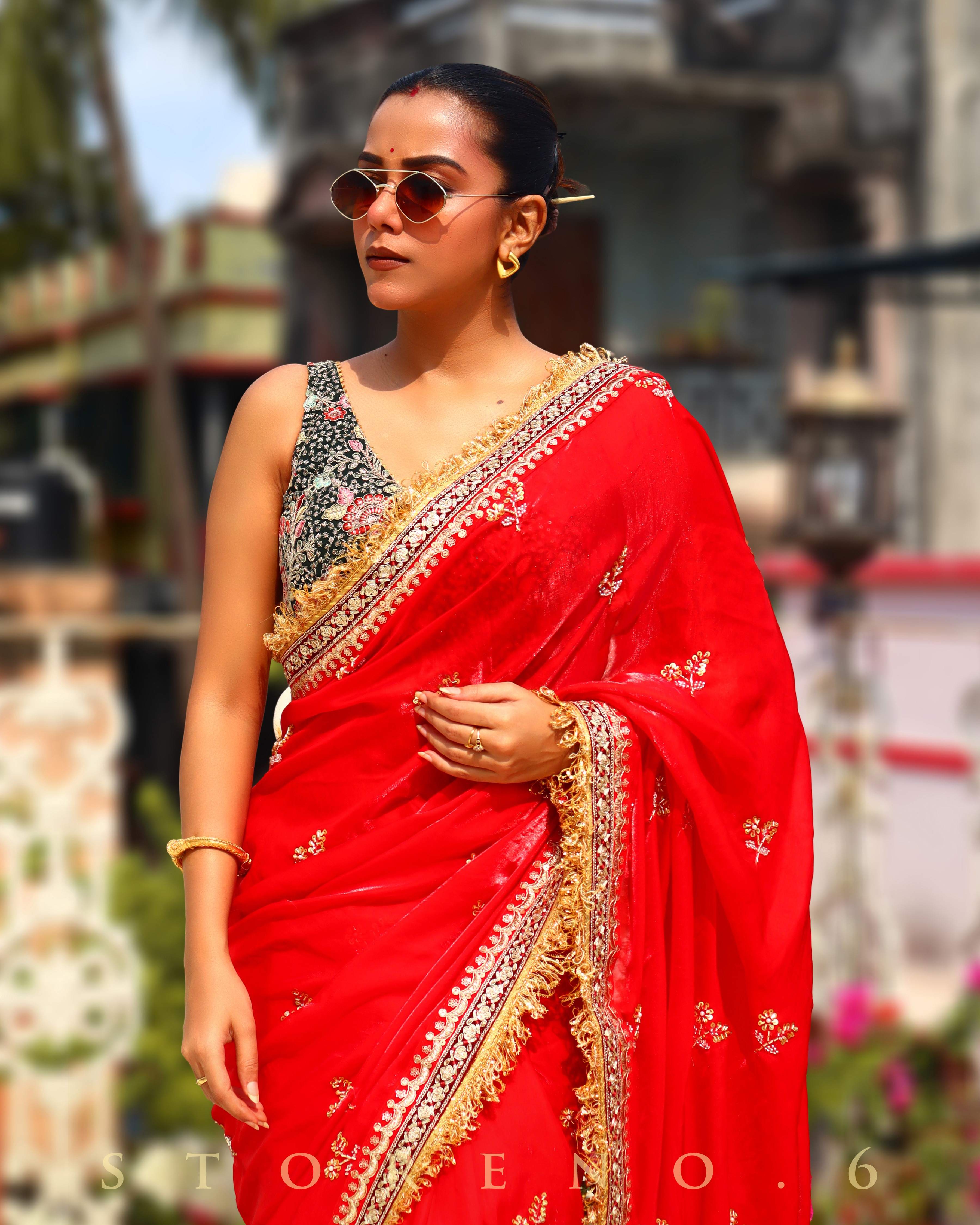 JULY JUBILEE SAREE WITH PINE PARADISE SLEEVELESS BLOUSE