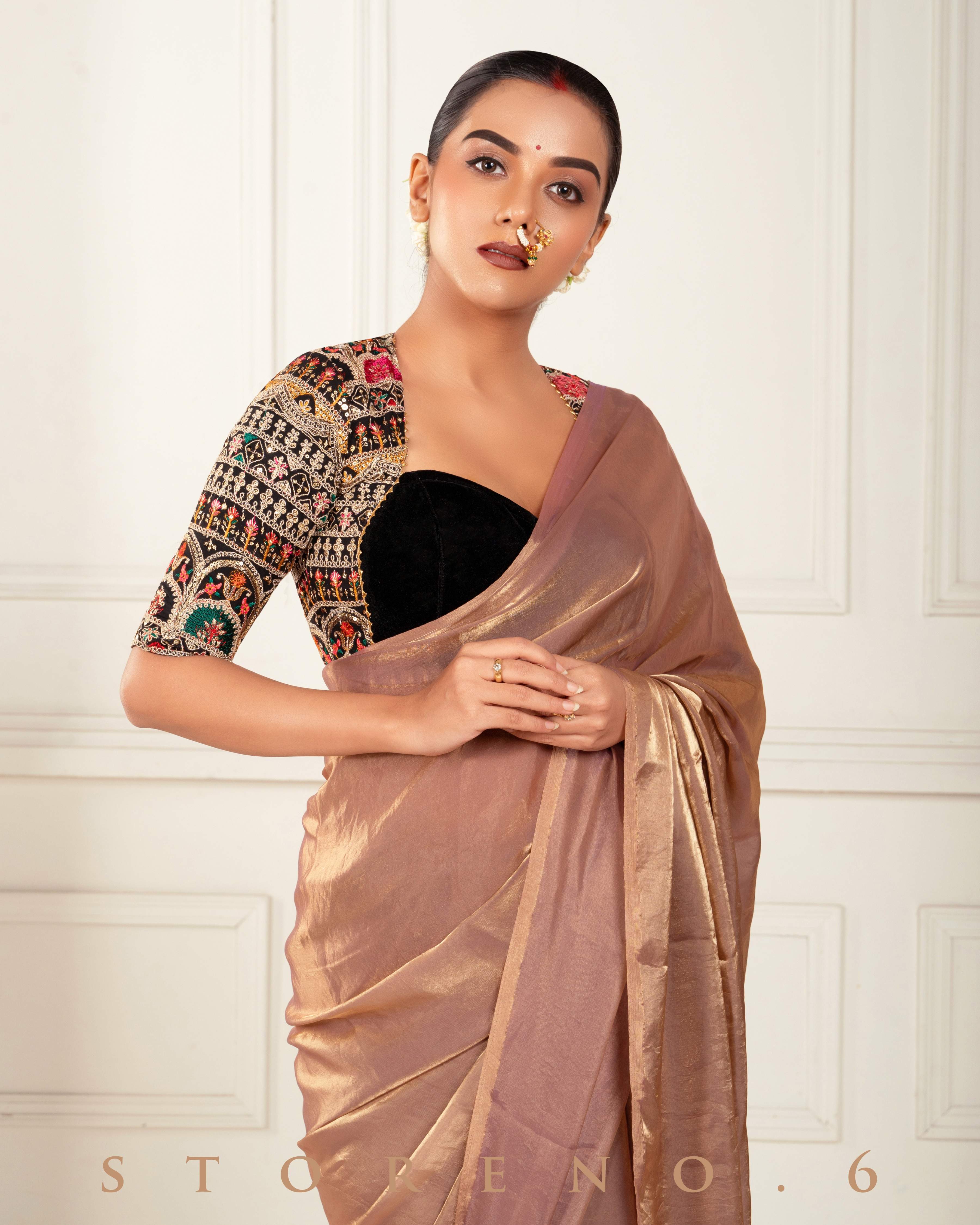 TWILIGHT TITAN SAREE WITH DUSK DELUXE BLOUSE