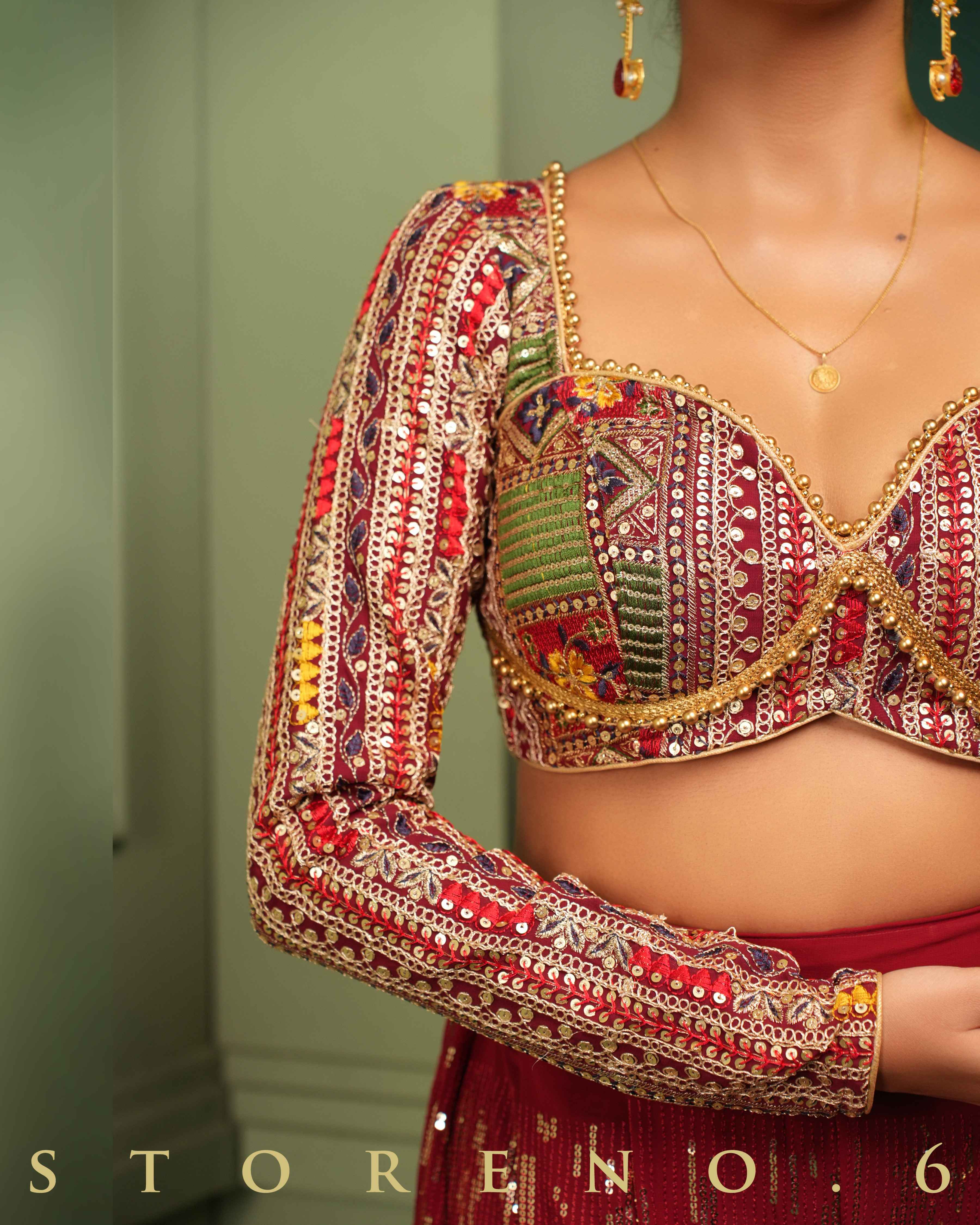 LUSH OF BERRY CLASSIC BLOUSE