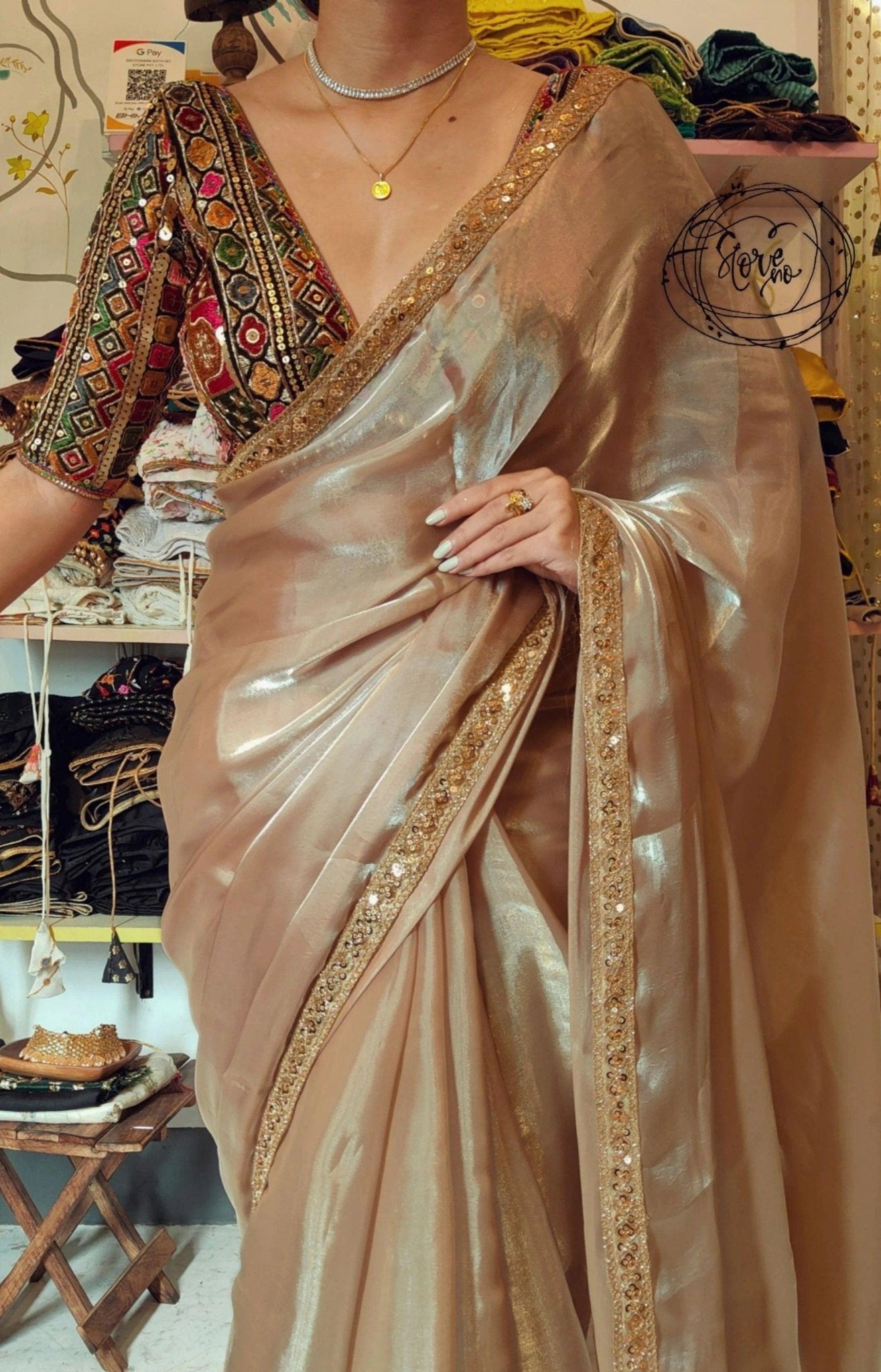 GUL KAARI SIAH PLUNGE BLOUSE WITH NOOR-E-SONA SAREE