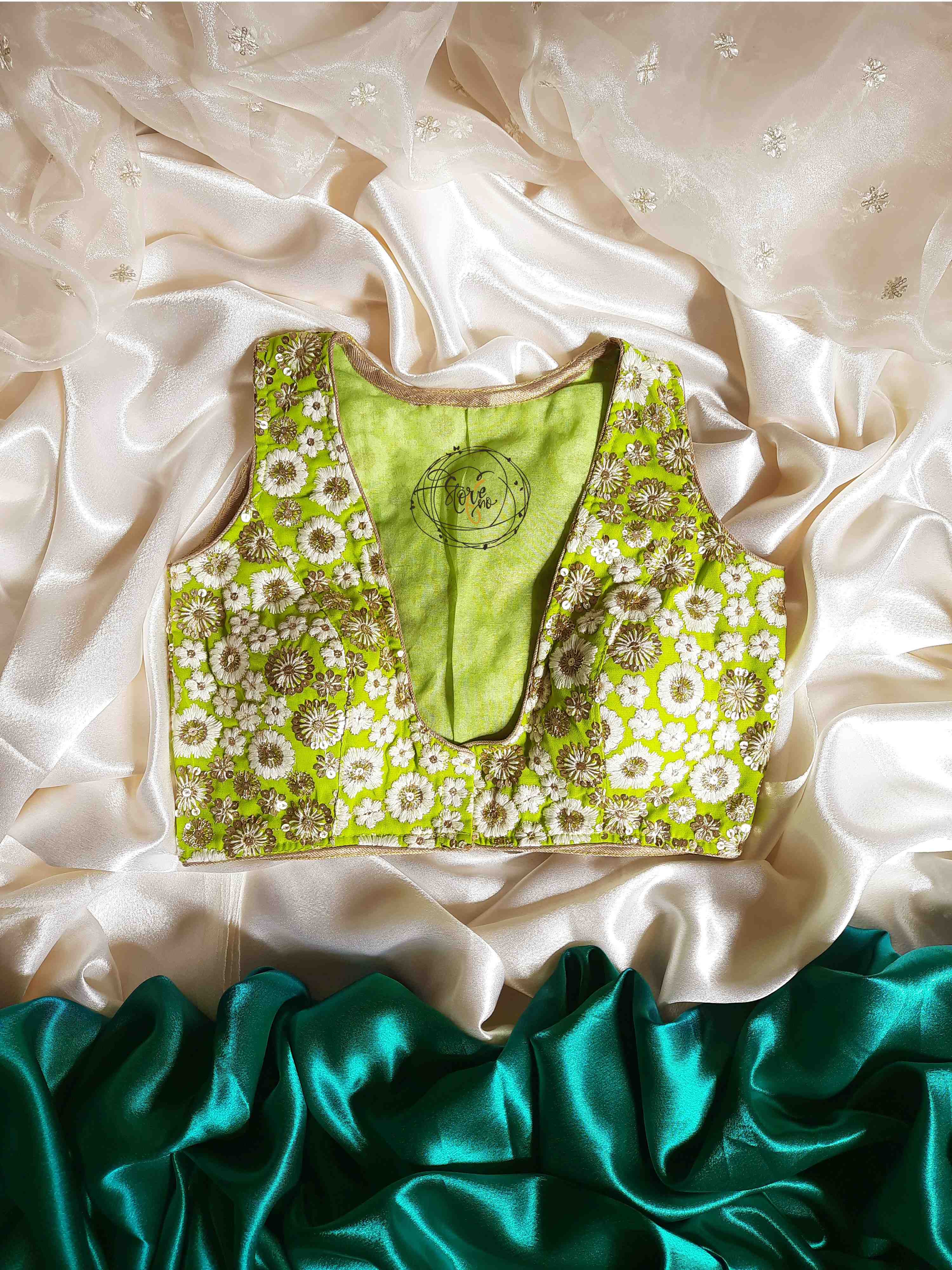 MINT GREEN SLEEVELESS BLOUSE - 32 SIZE