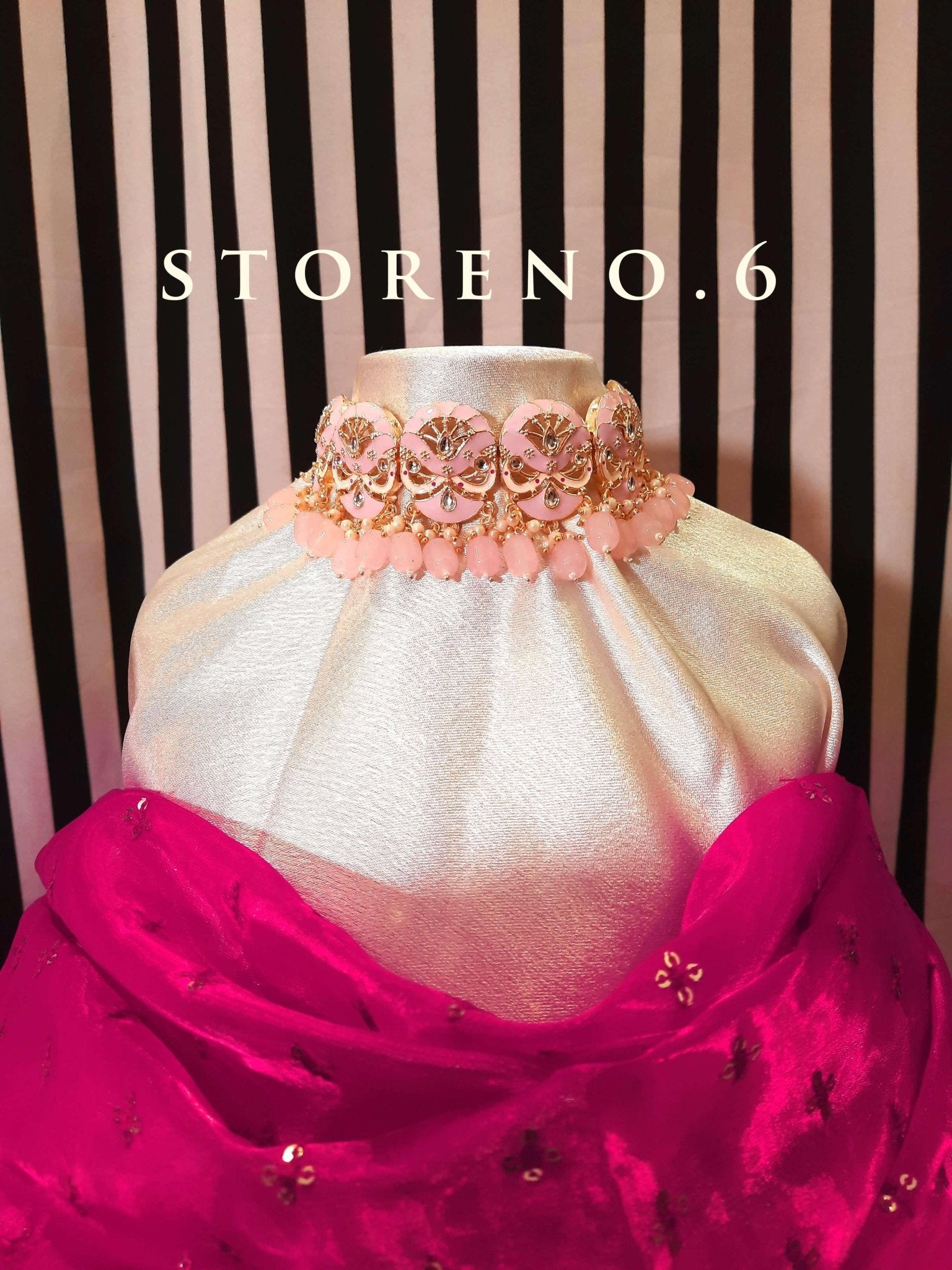 BLUSH PINK ANASTASIA CHOKER