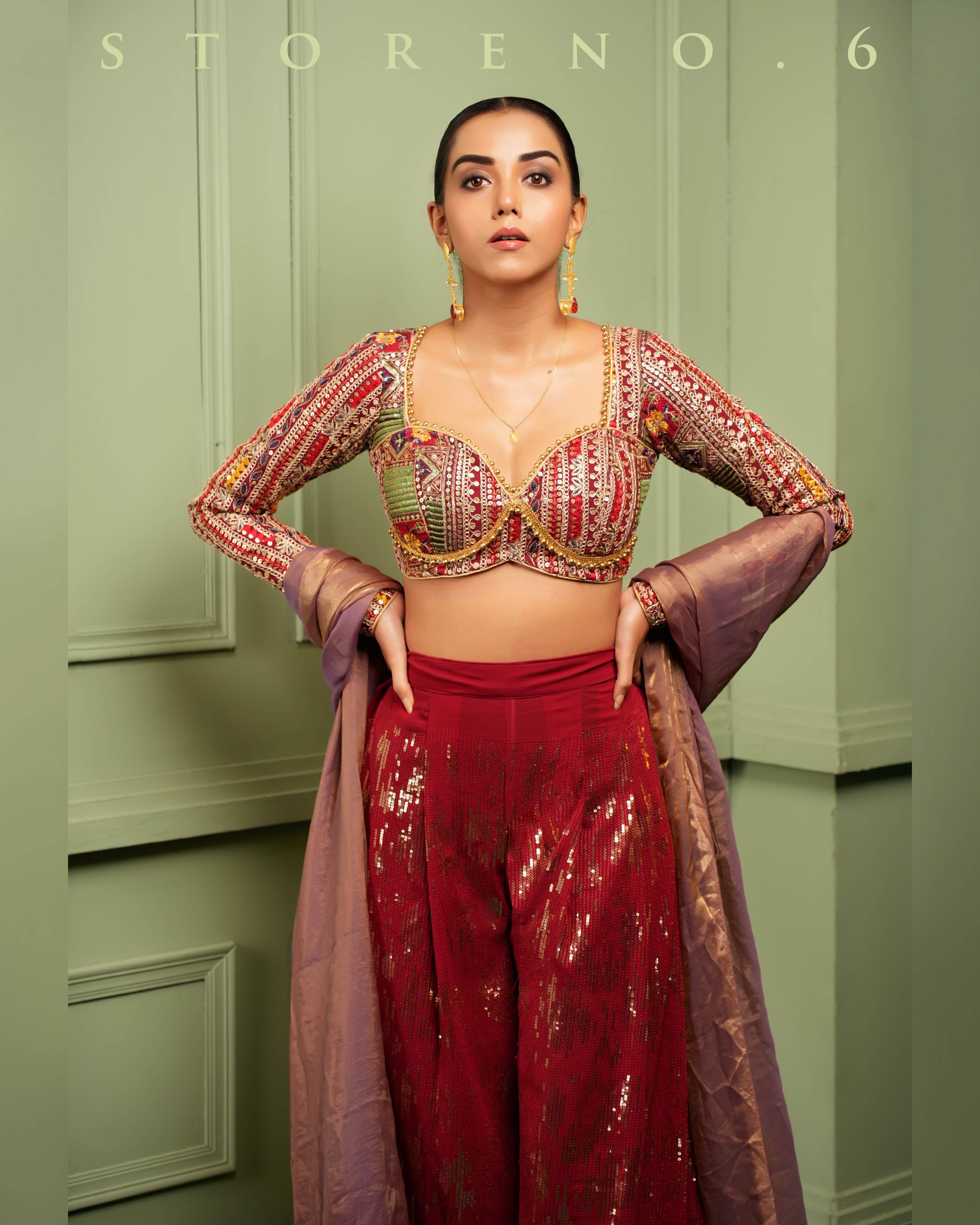 LUSH OF BERRY CLASSIC BLOUSE