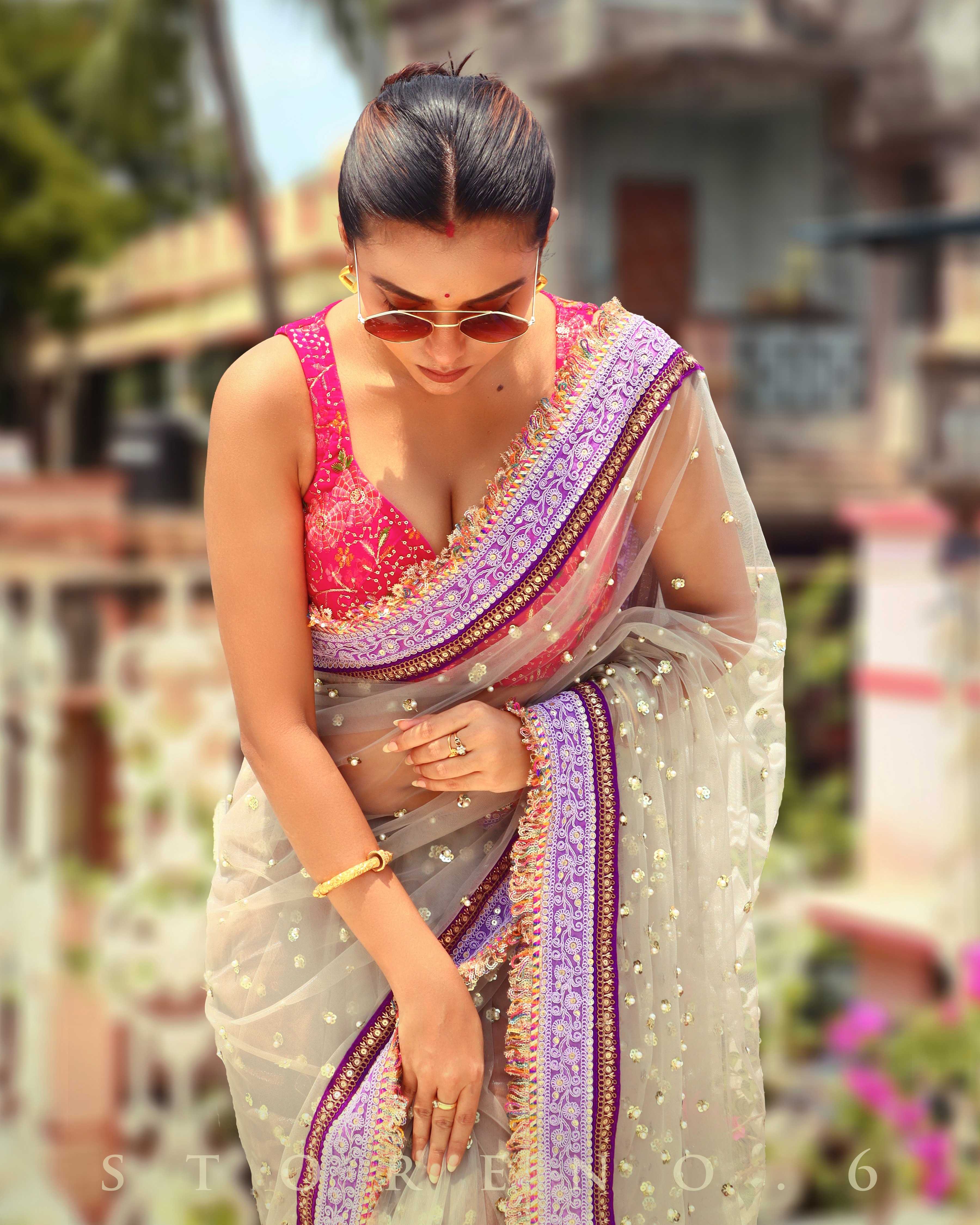 OCTOBER OOMPH SAREE WITH BARBIE BLUSH JEWEL SLEEVELESS BLOUSE