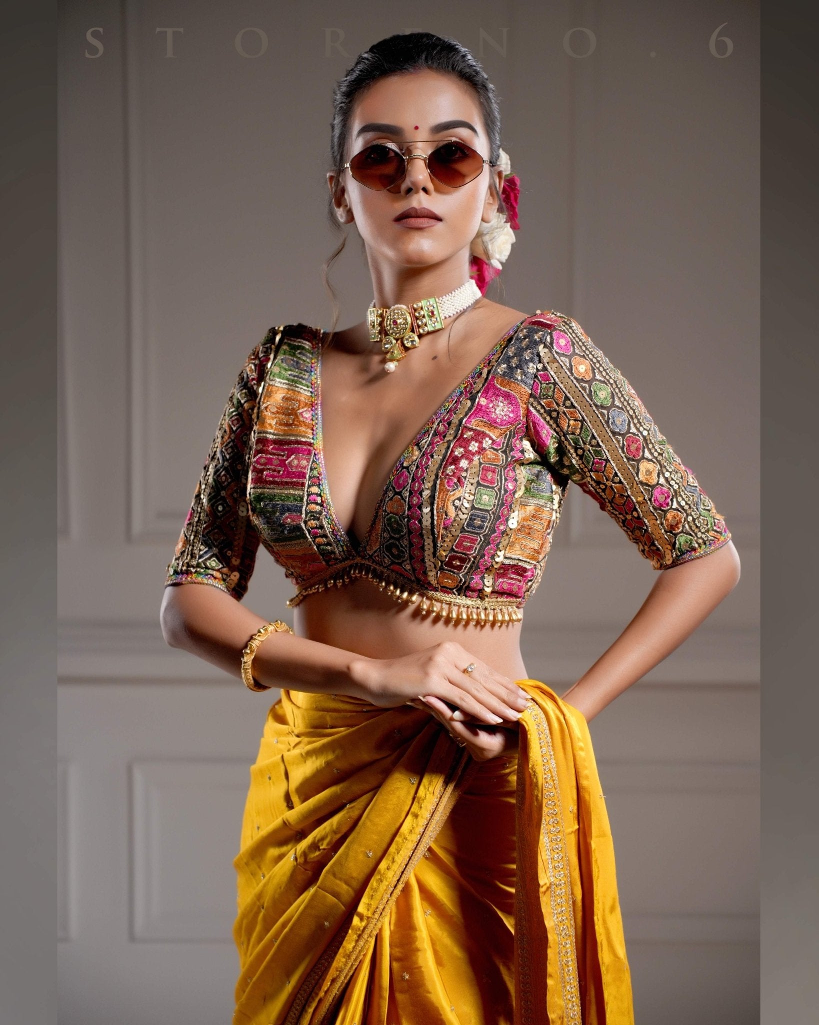 GUL KAARI SIAH PLUNGE BLOUSE