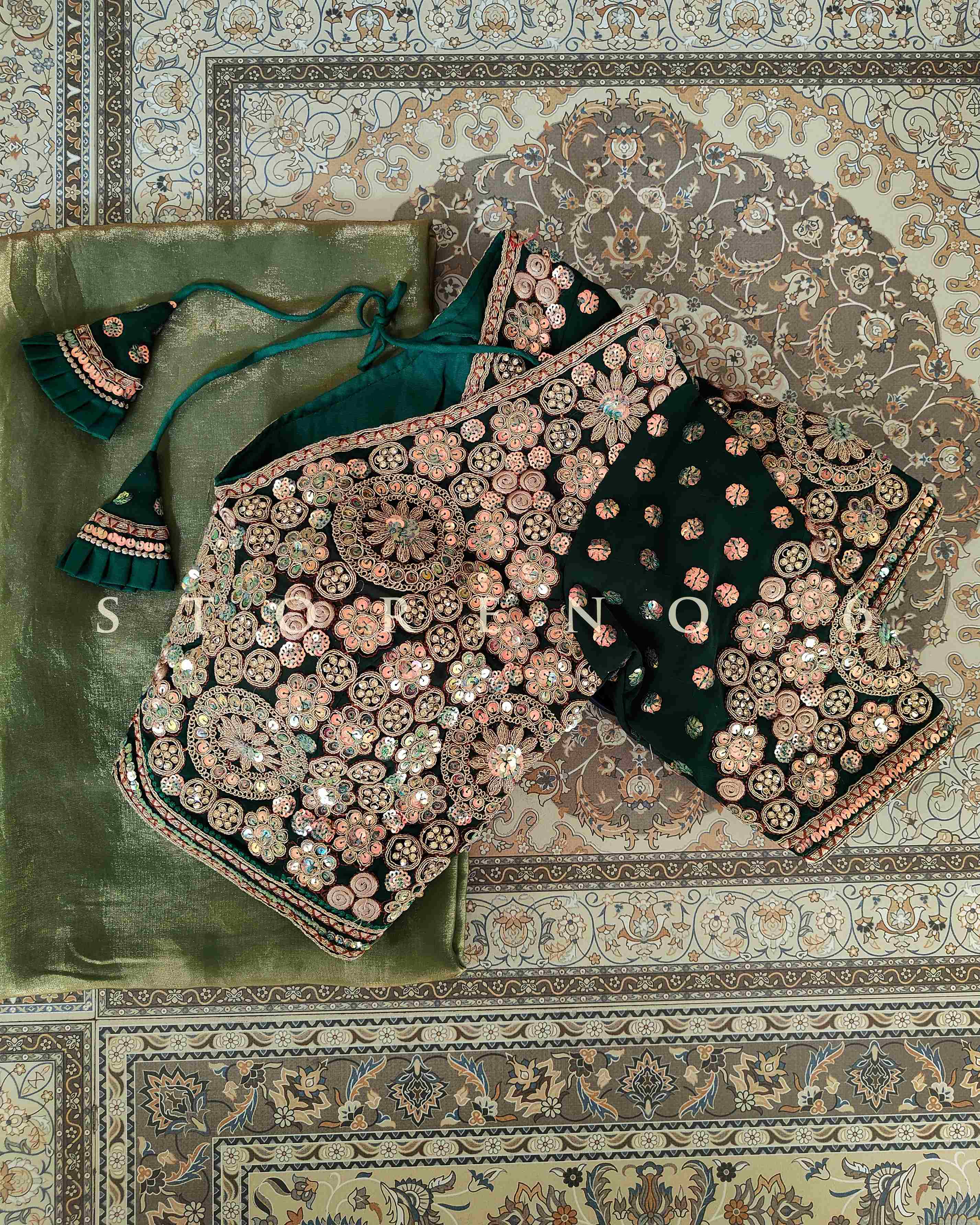 DIORA SAREE AND BLOUSE SET