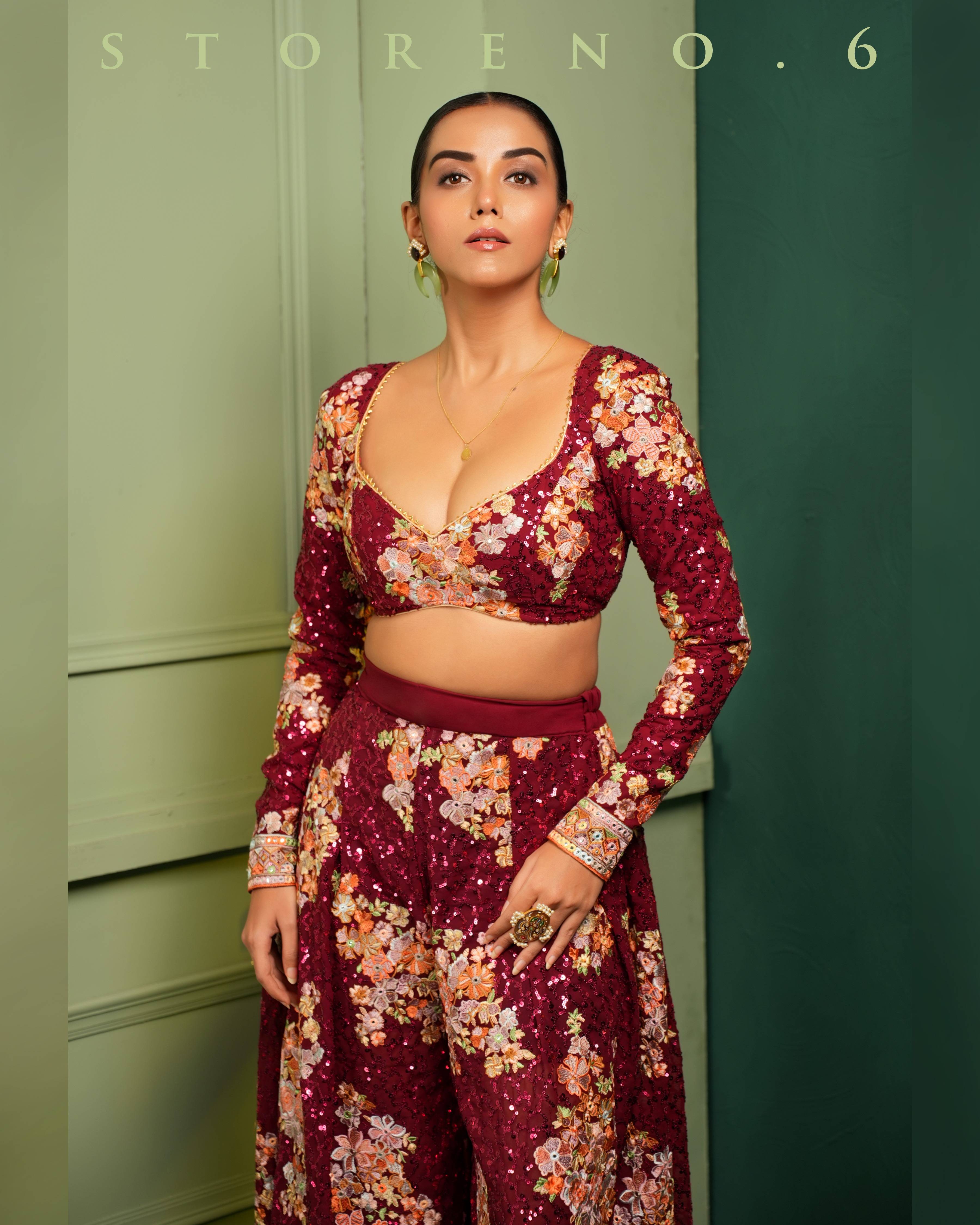 RAAKT AFSOON SNAZZY BLOUSE