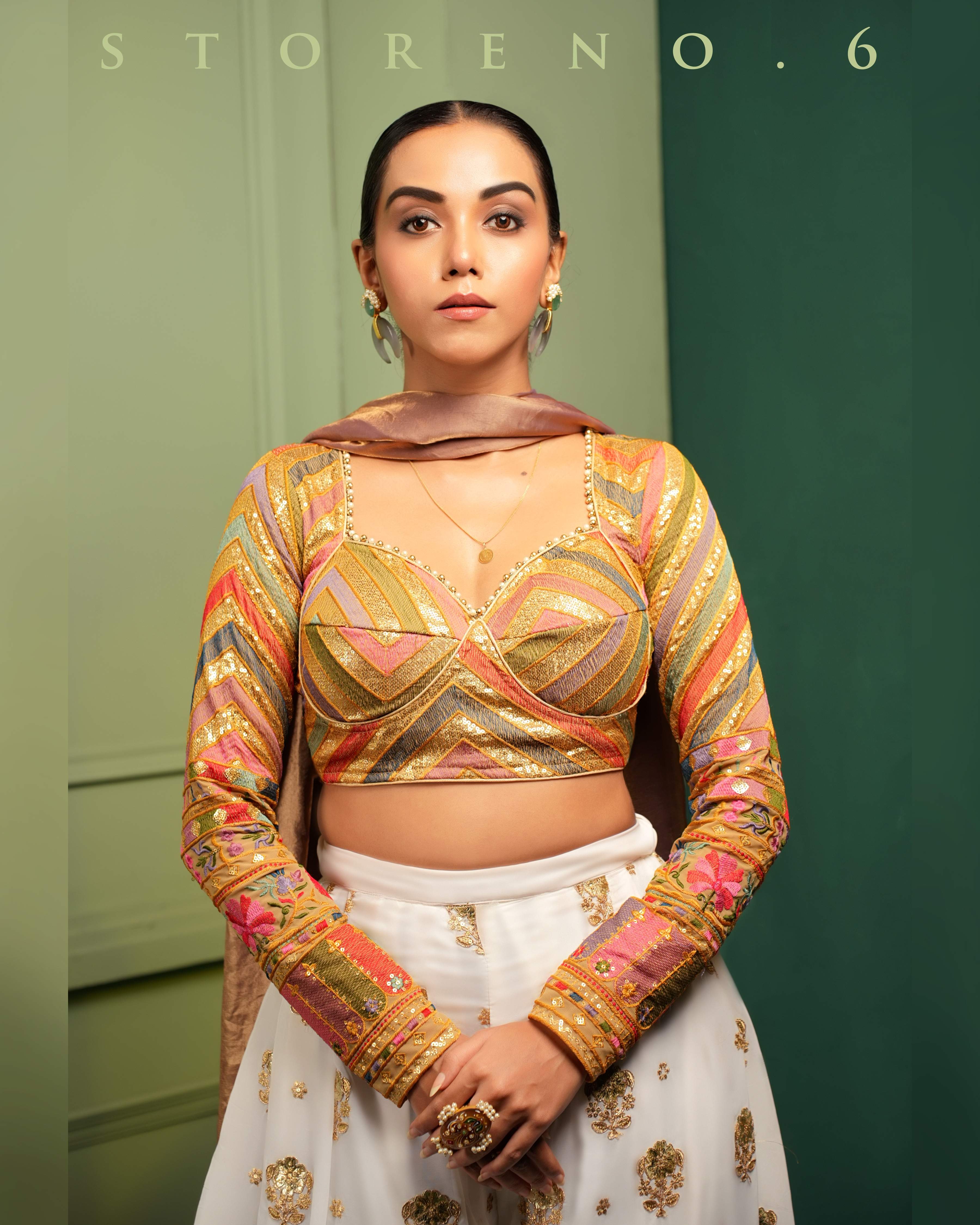 BEBAAK SURMAI CLASSIC BLOUSE