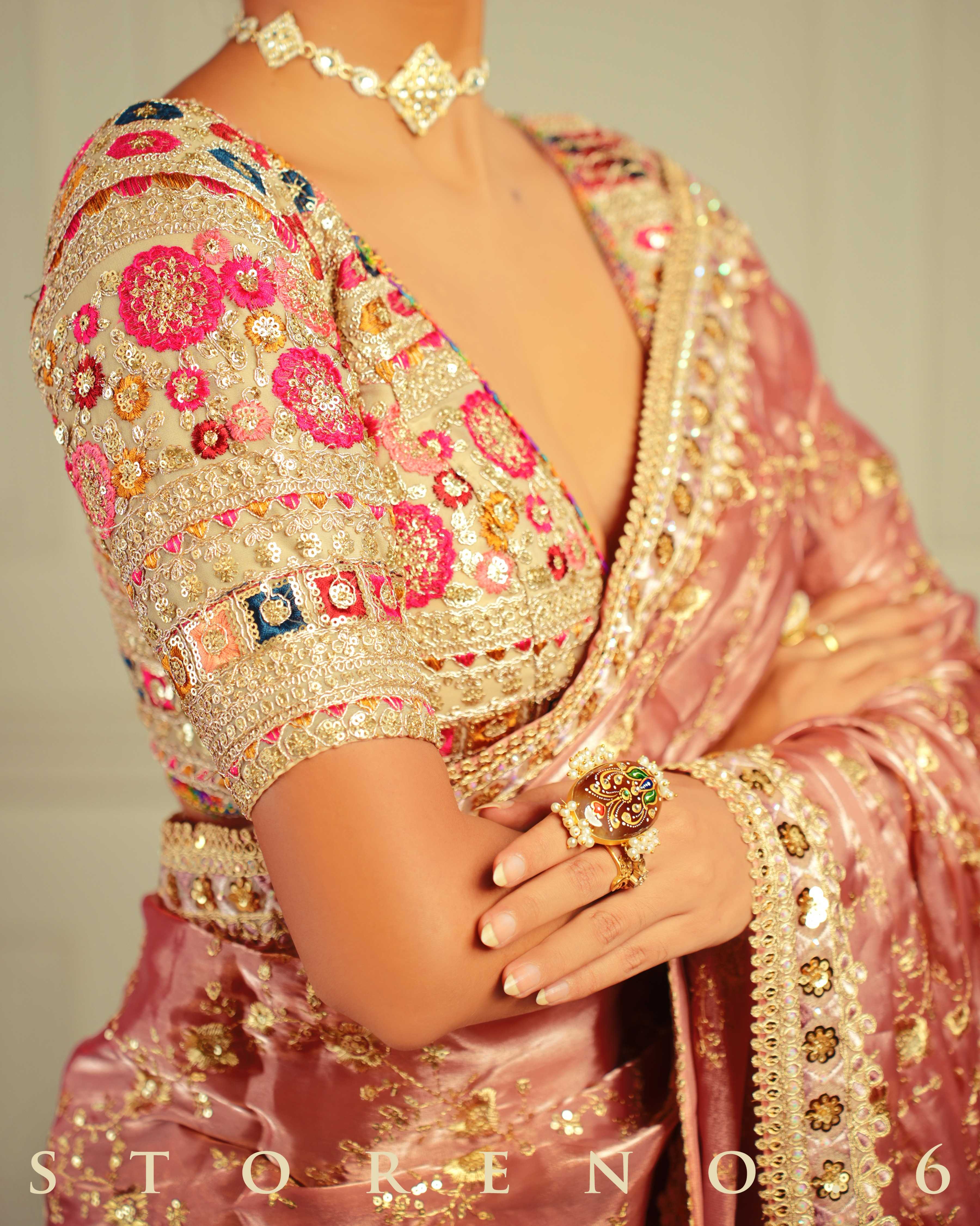 GUL KAARI SURMAI BLOUSE