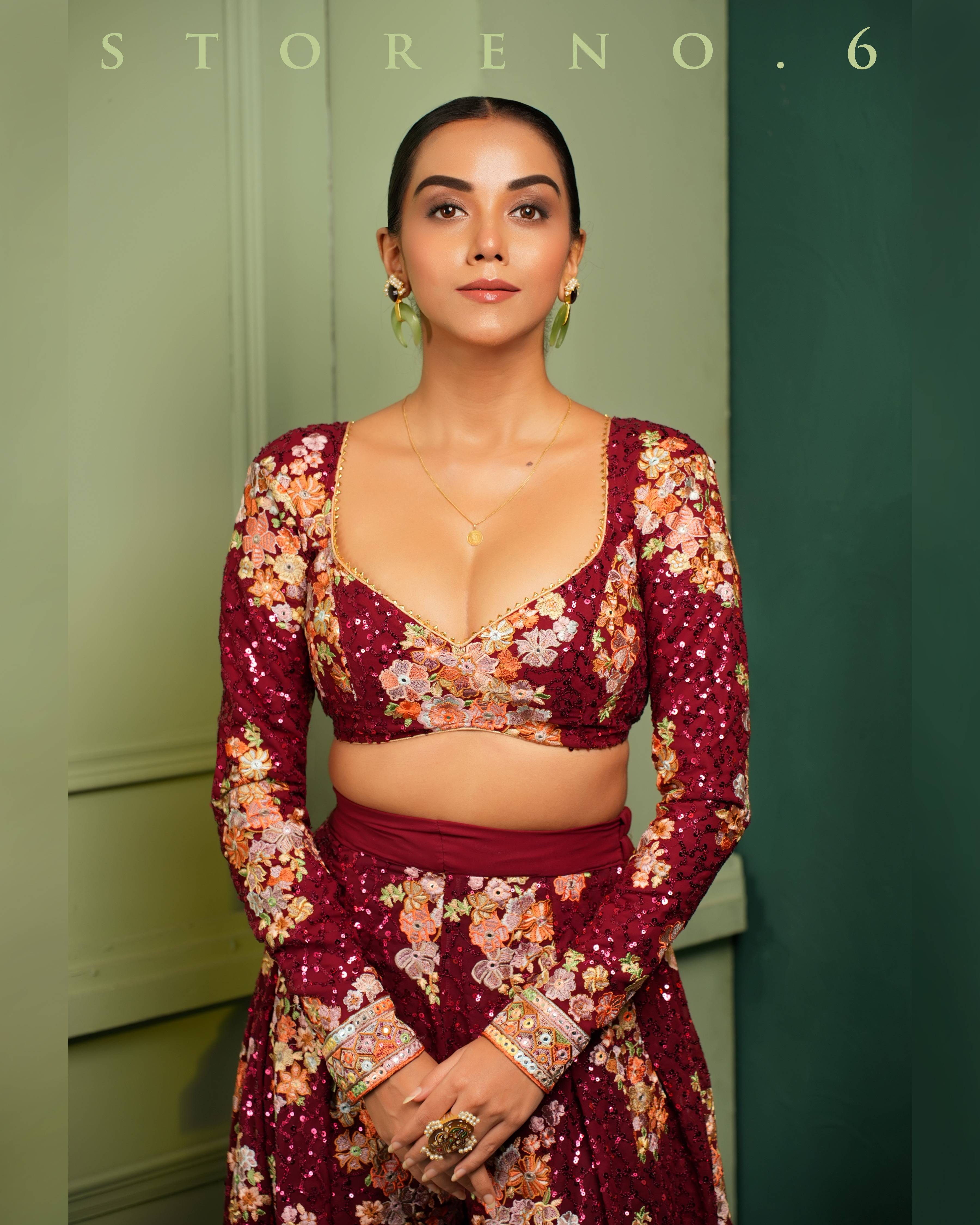 RAAKT AFSOON SNAZZY BLOUSE