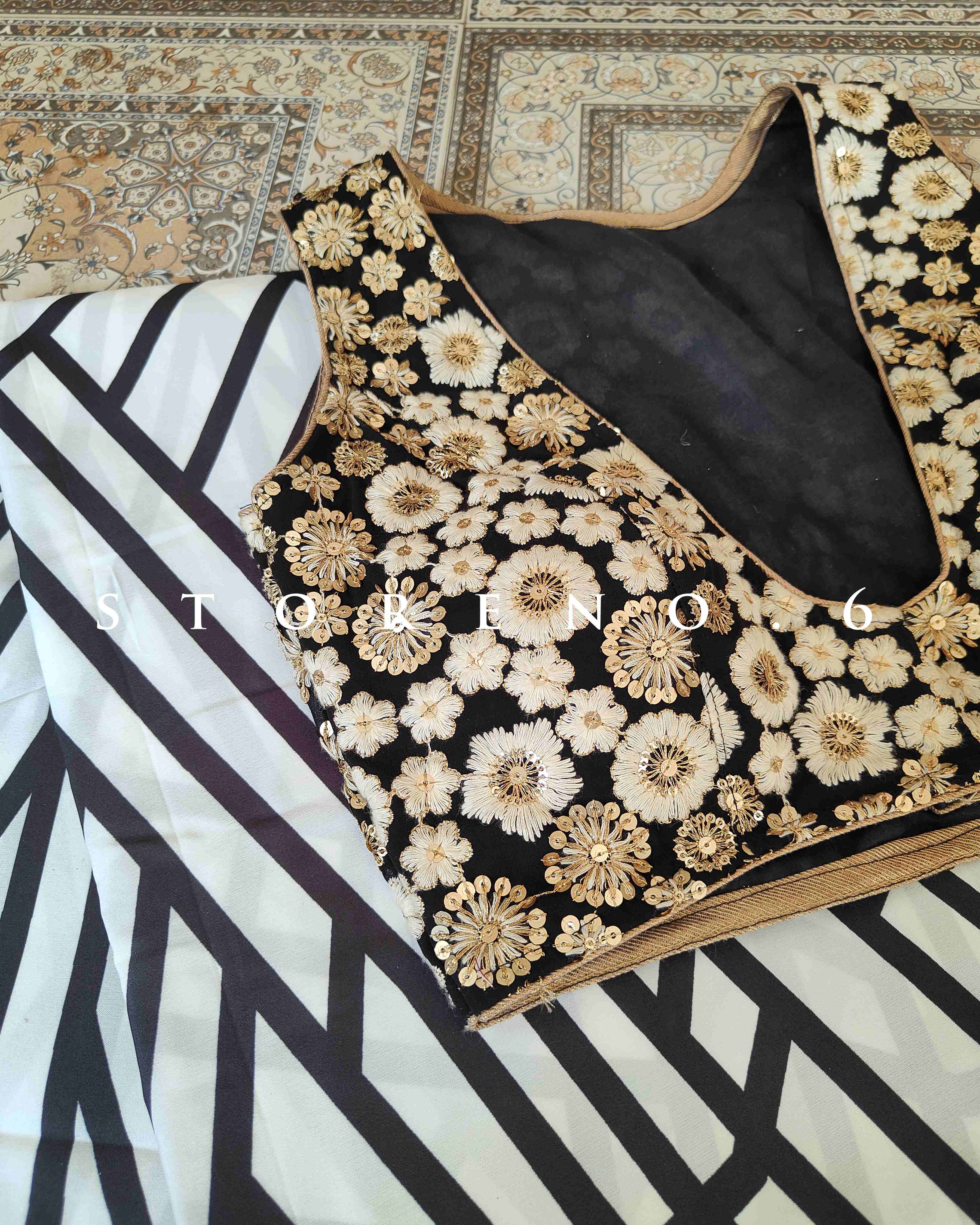 RUMI SAREE AND BLOUSE SET