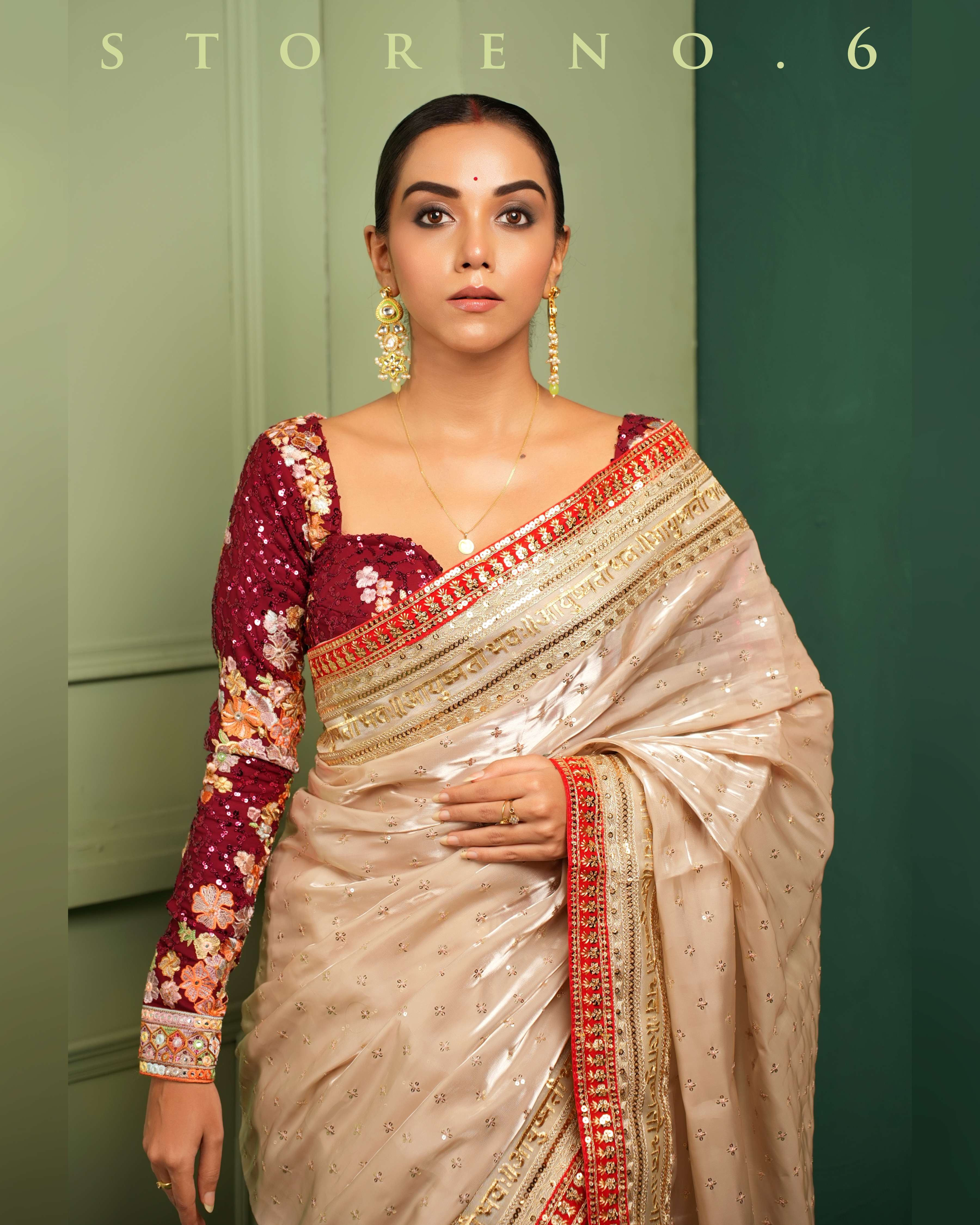 ROYAL SUBTLE QUEEN SAREE WITH RAAKT AFSOON CLASSIC CORSET BLOUSE