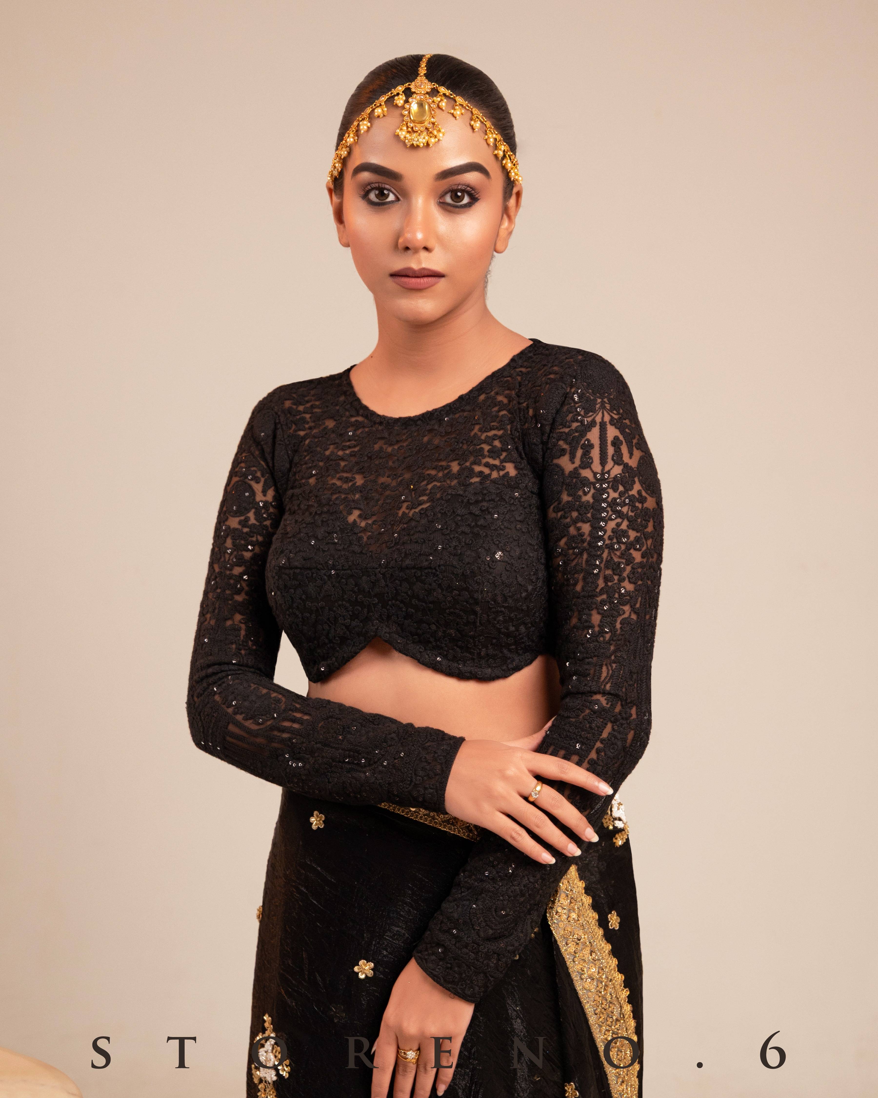 DARK DESIREE BLOUSE