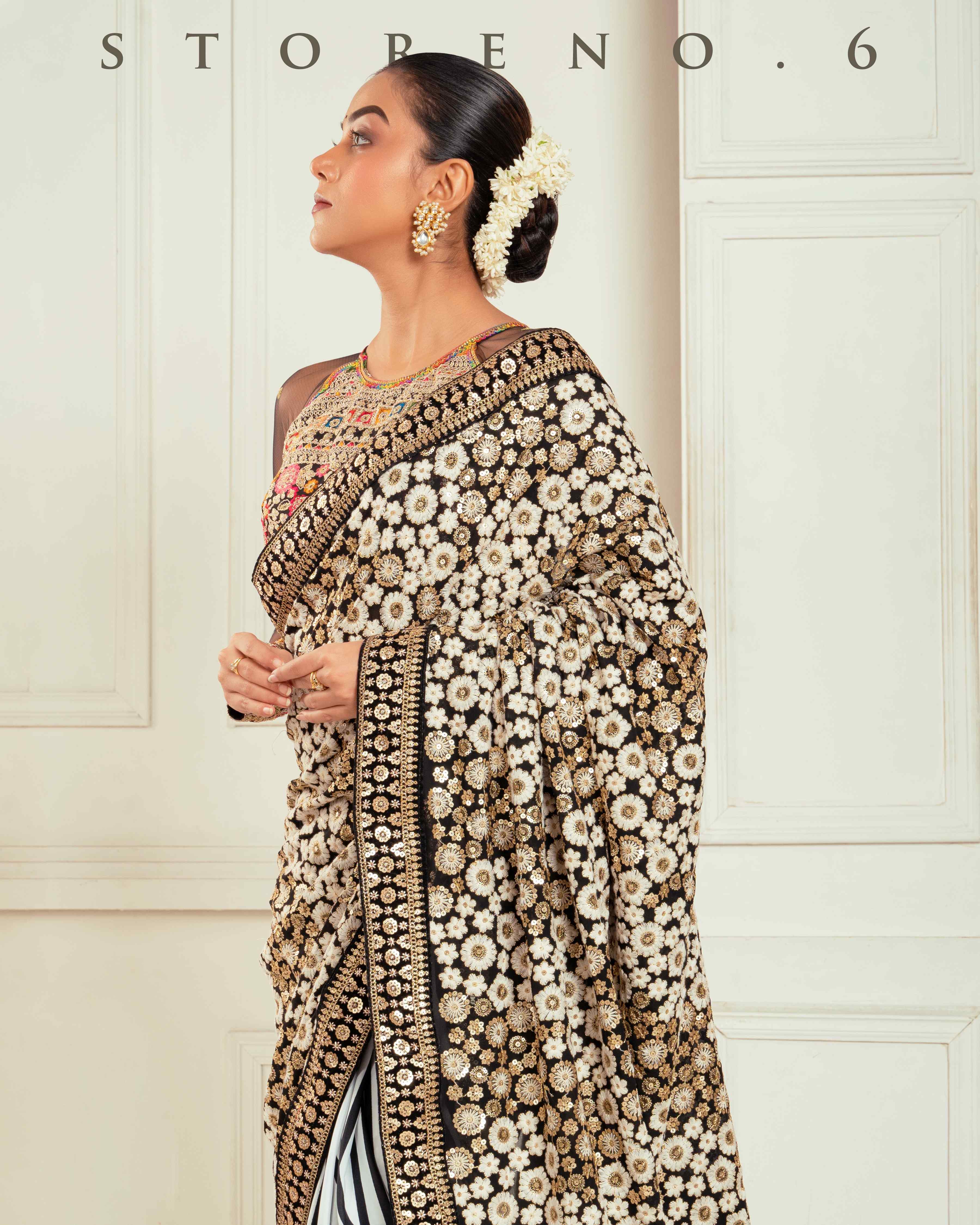 GRAPHIC GODDESS SAREE WITH GUL KAARI SIAH MELANGE BLOUSE