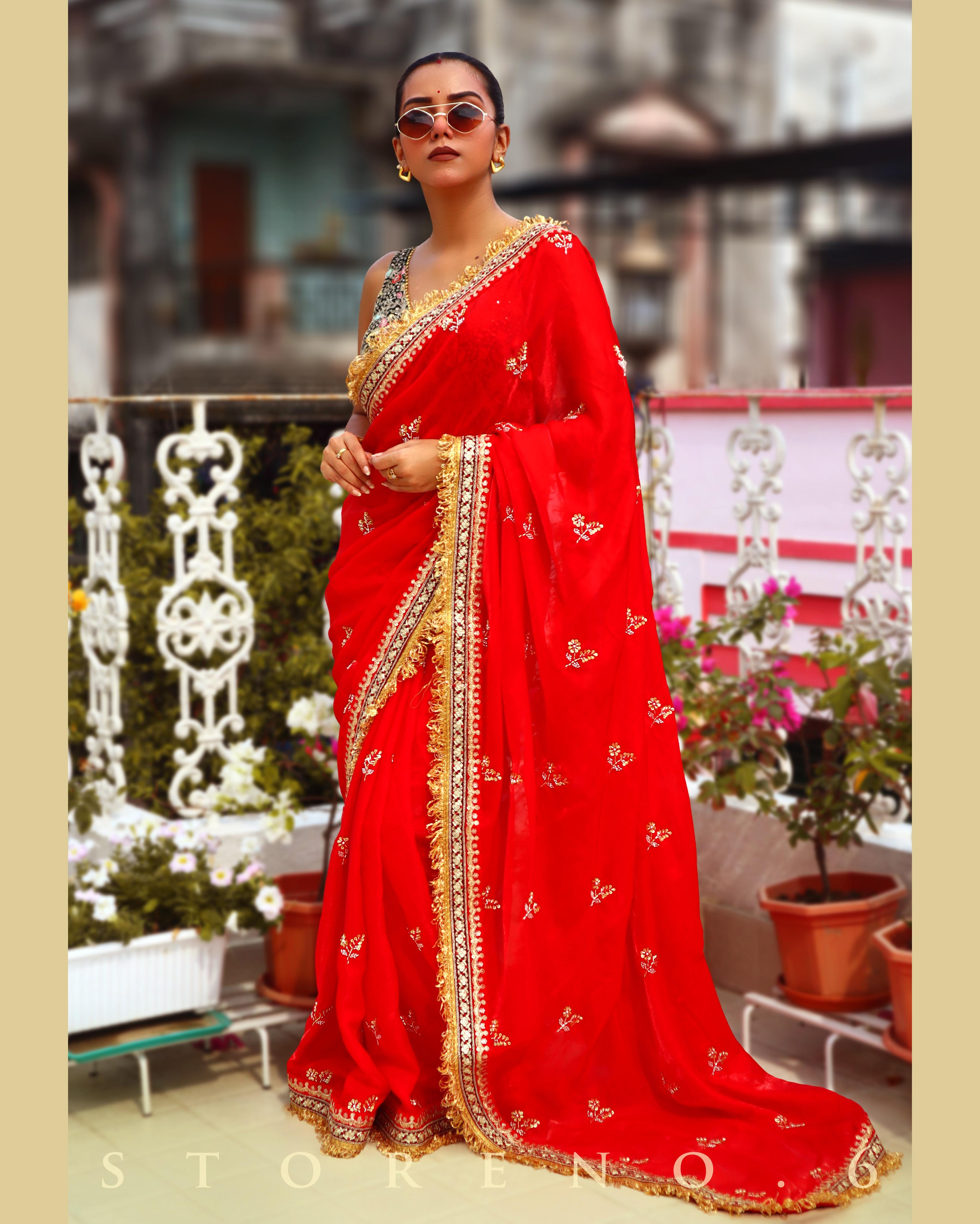 JULY JUBILEE SAREE WITH PINE PARADISE SLEEVELESS BLOUSE