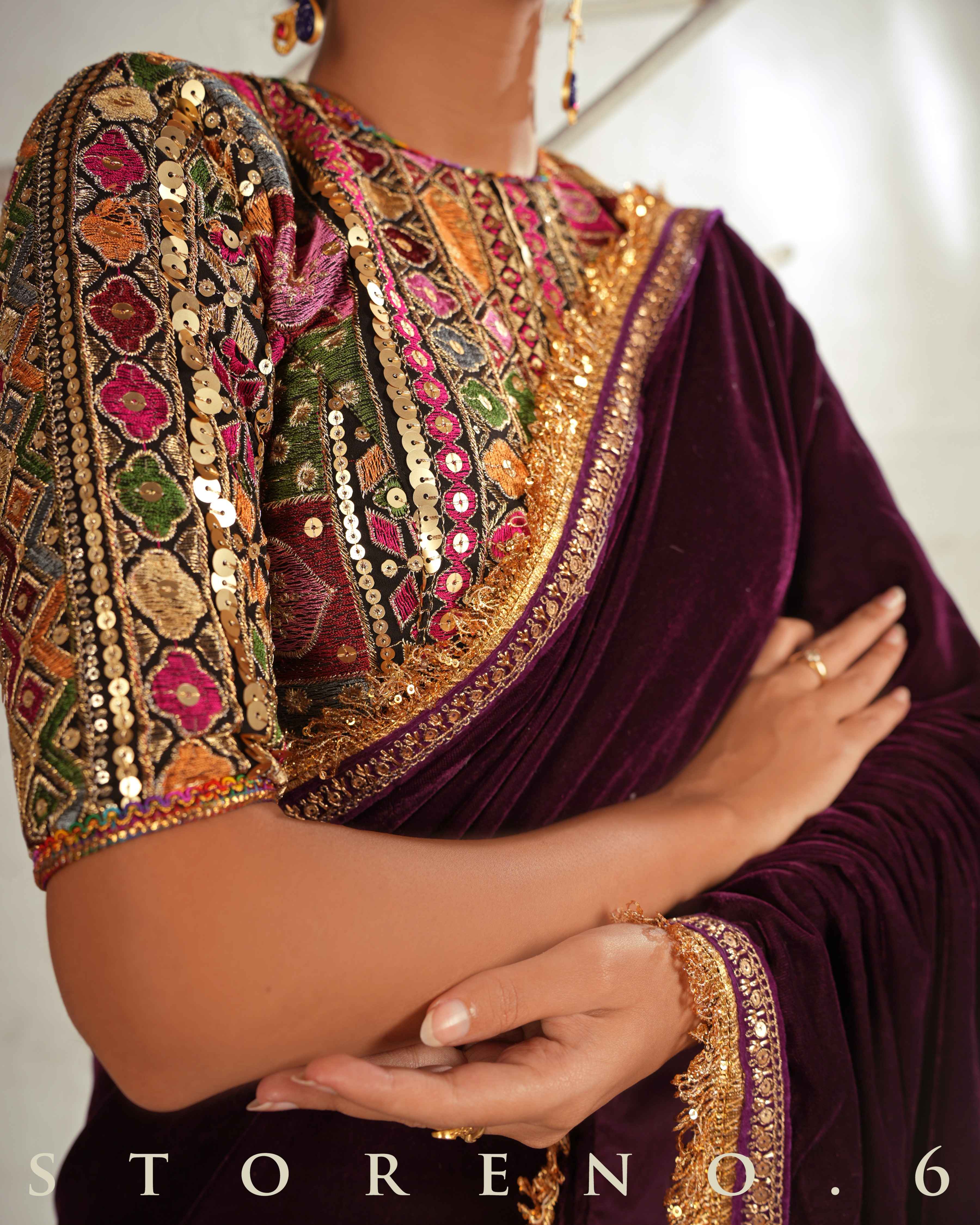 GUL KAARI SIAH CLASSIC BLOUSE