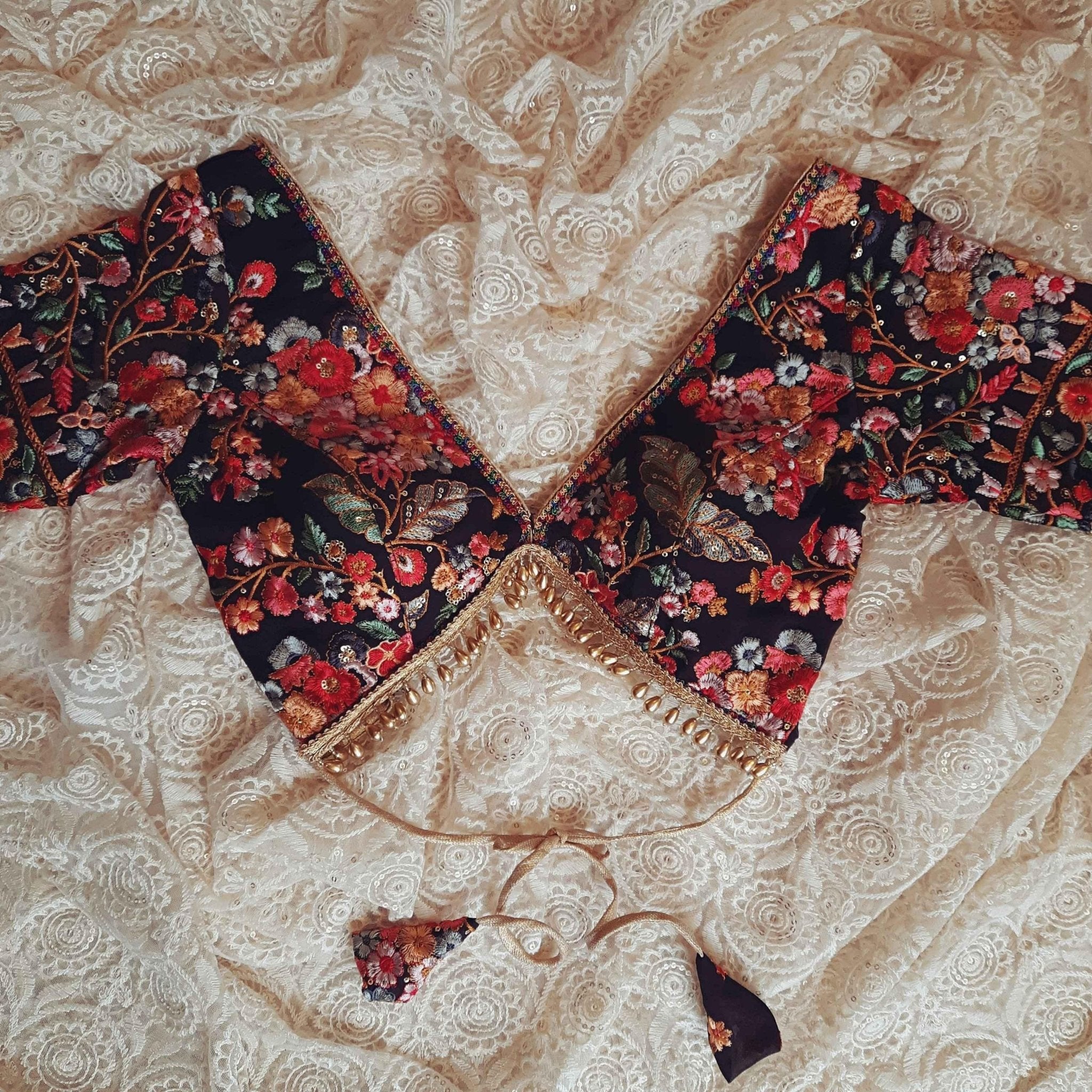 SIAH ASHIQUI BLOUSE