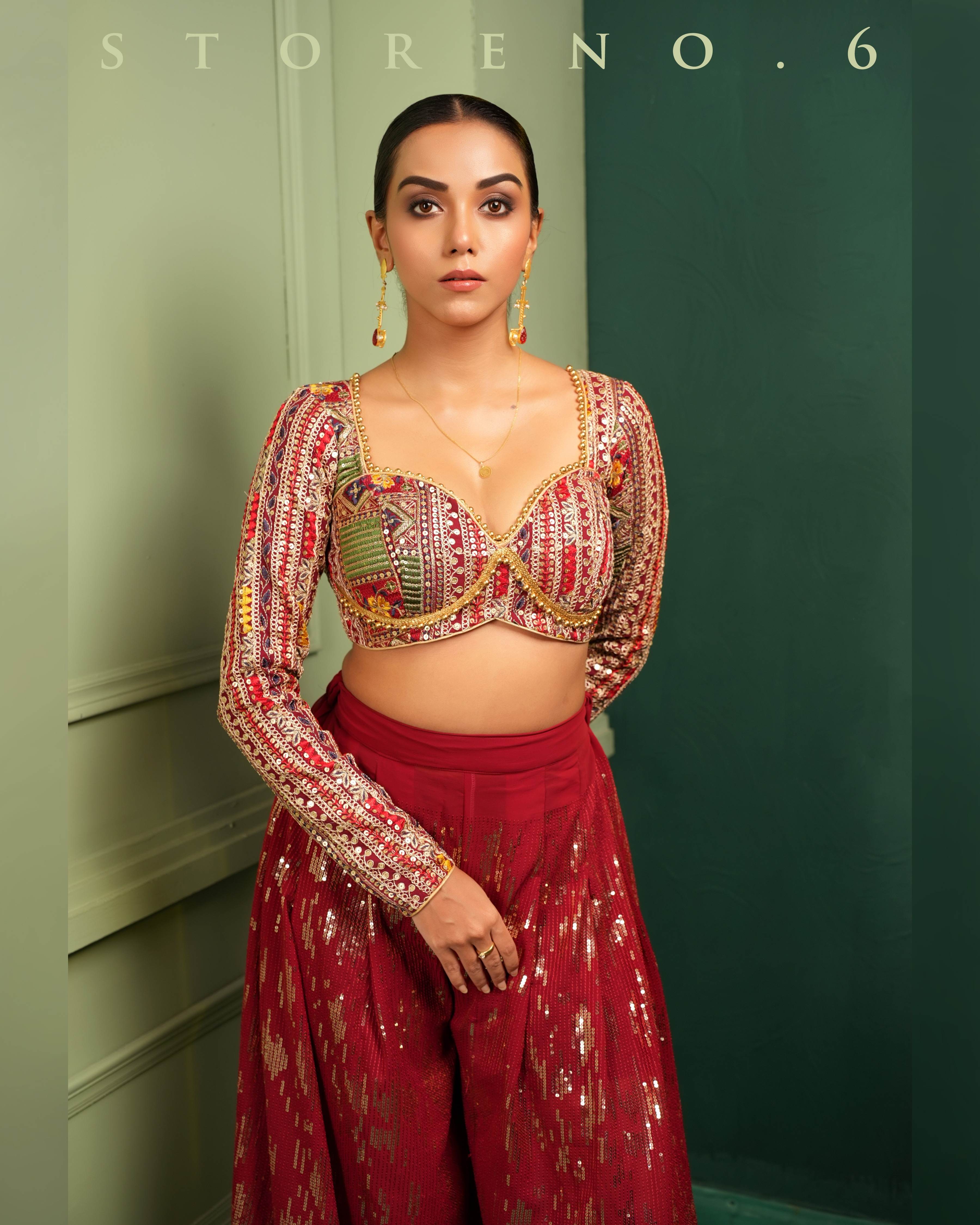 LUSH OF BERRY CLASSIC BLOUSE