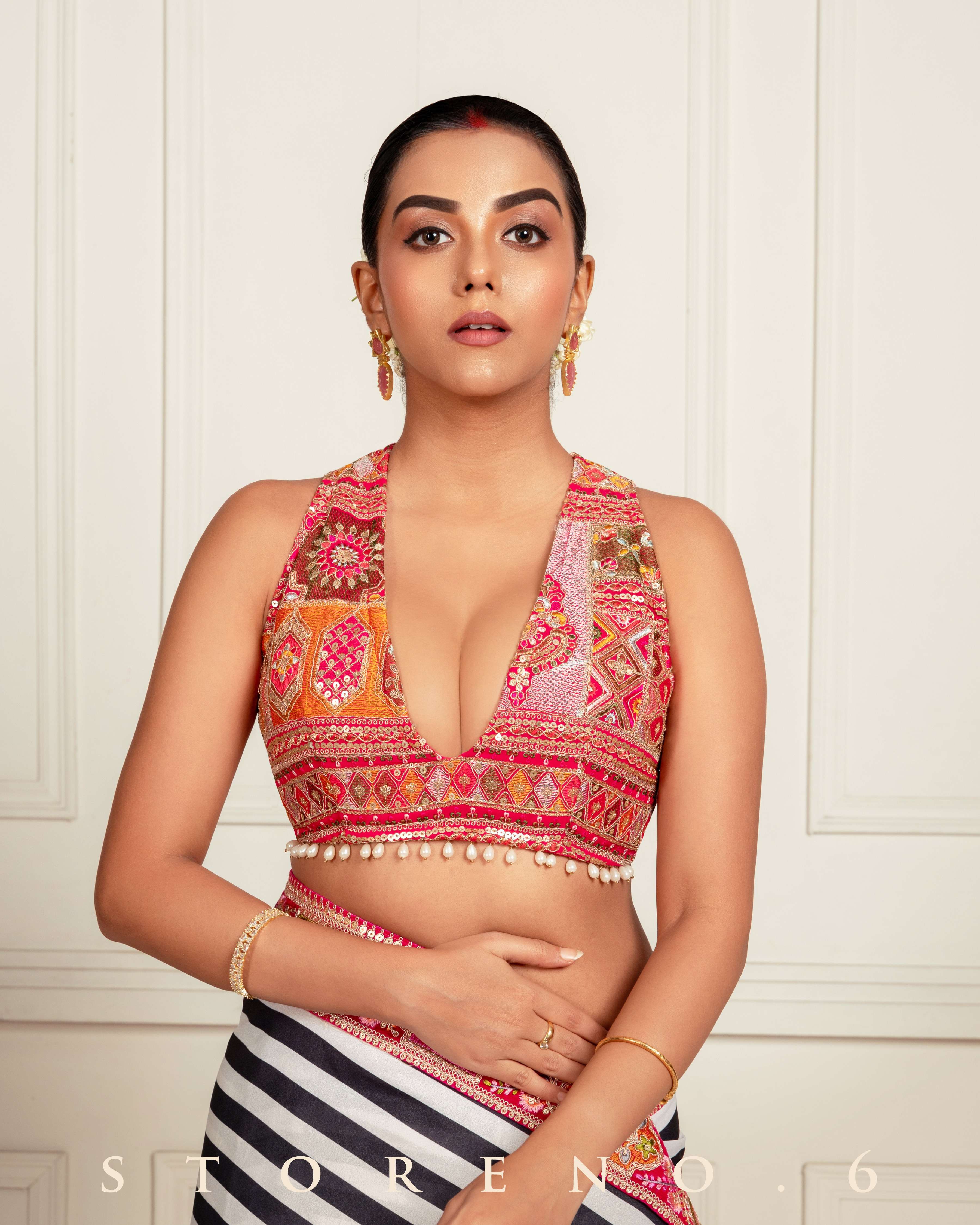VINTAGE VISION SAREE WITH FUCHSIA FUSION FOXY BLOUSE