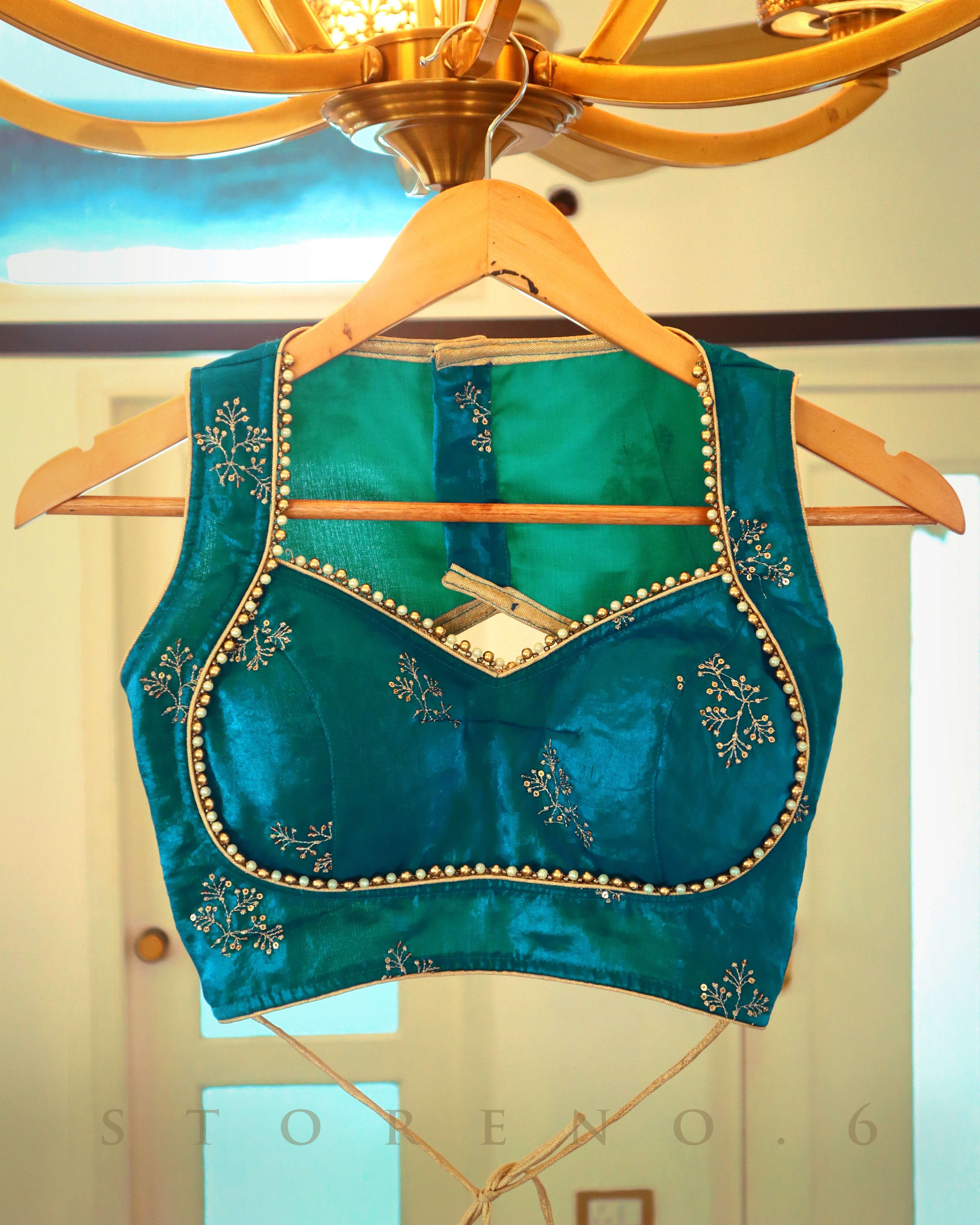 FEBRUARY FLING SAREE WITH MARINE MARVEL SLEEVELESS BLOUSE