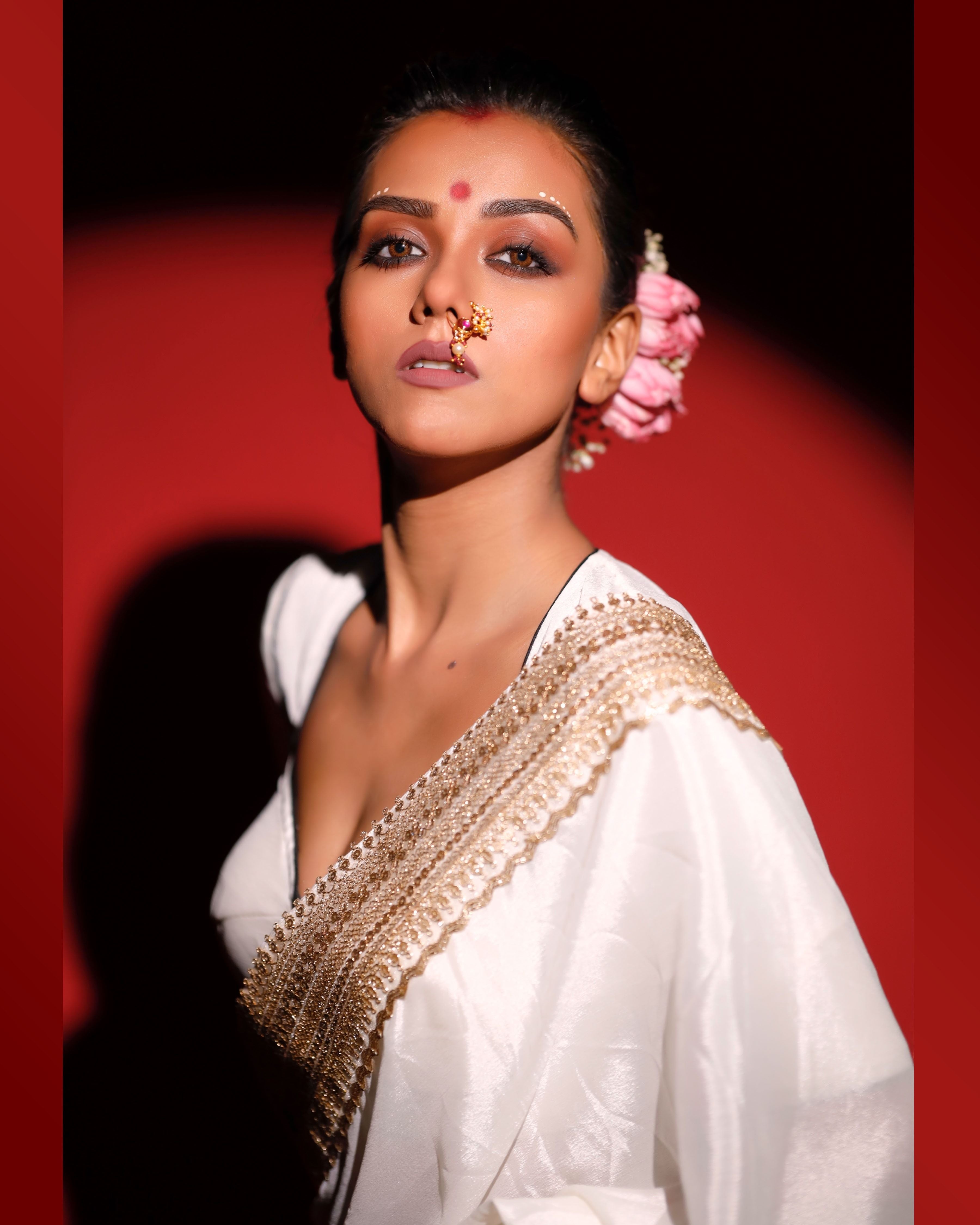 ICONIC IVORY BLOUSE