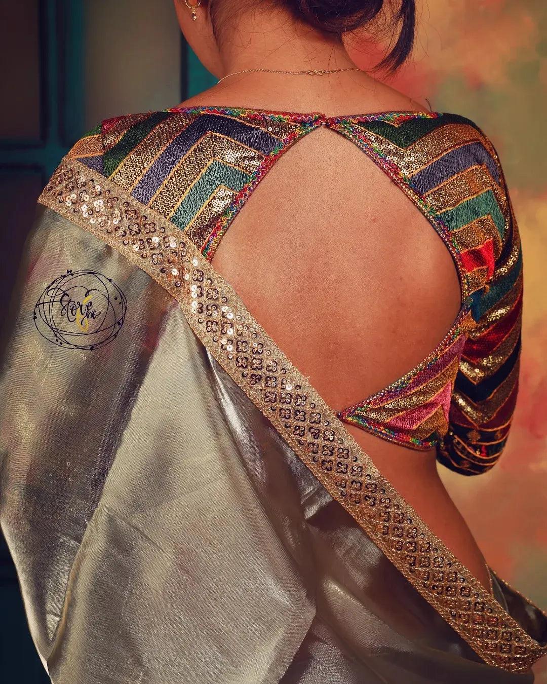 BEBAAK SIAH BLOUSE