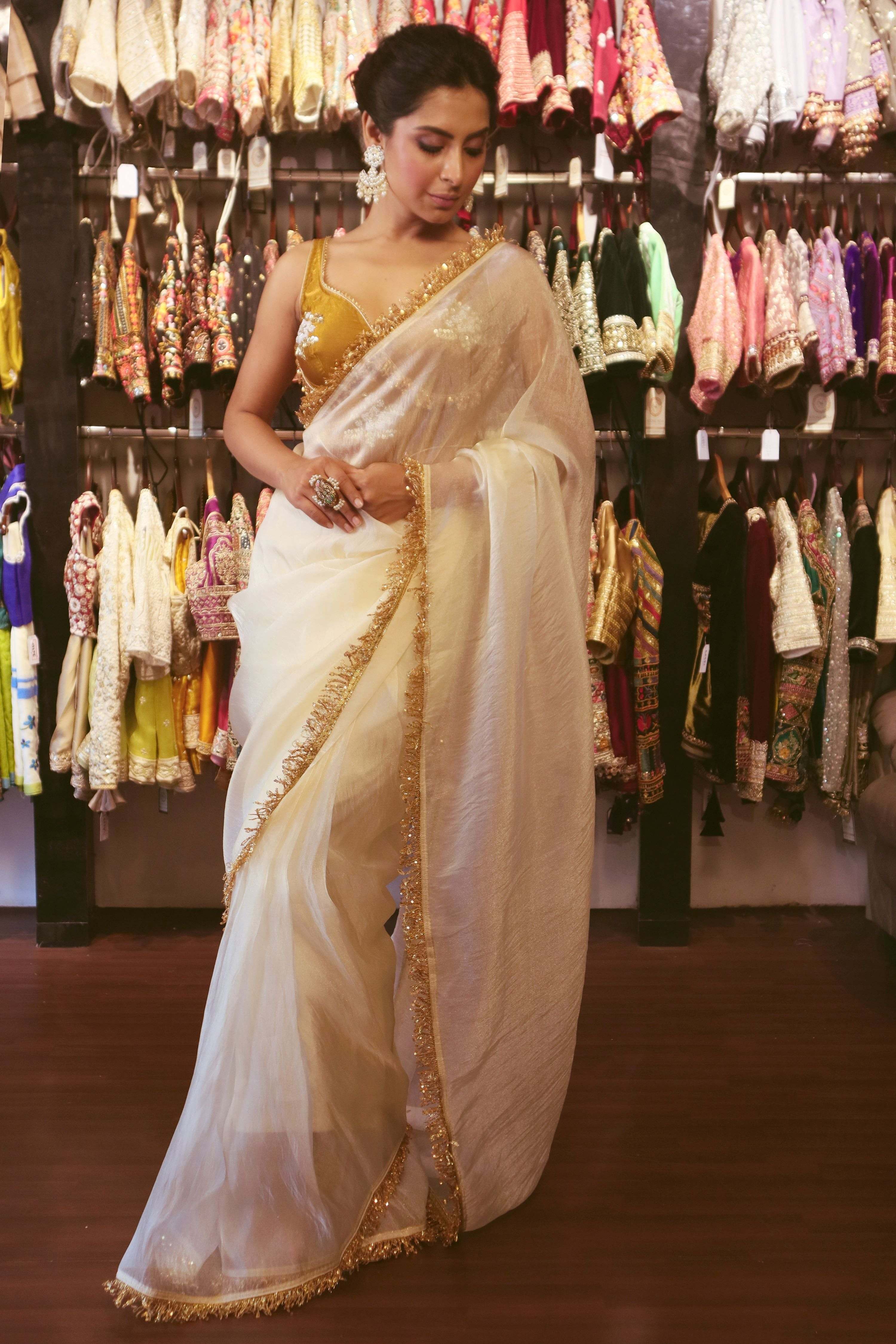 DAZZLE DRAPE SAREE WITH POWER PULSE BLOUSE