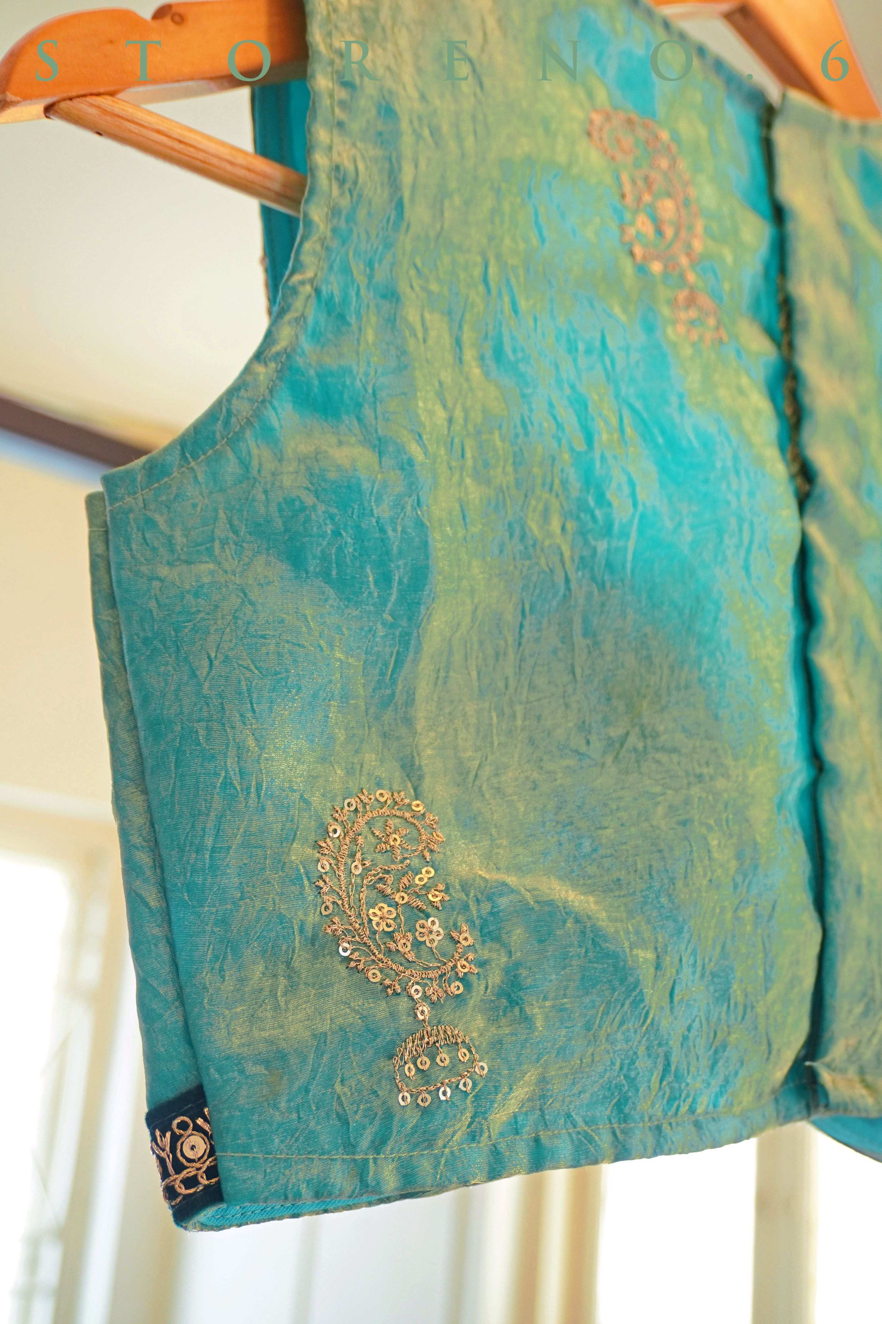 AUTUMN SKY BLOUSE