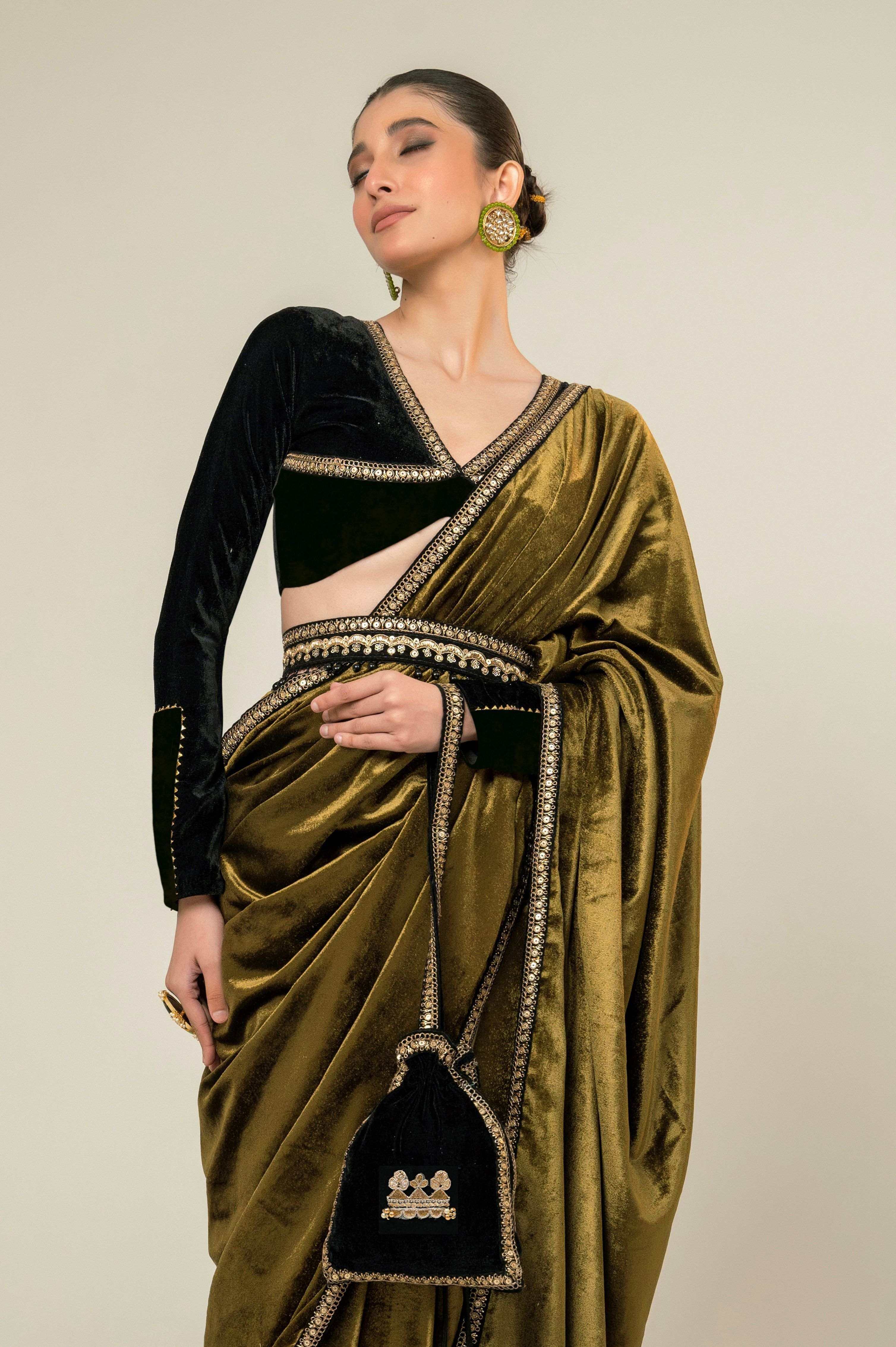 VELVET VOGUE SAREE WITH MIDNIGHT CHARM BLOUSE