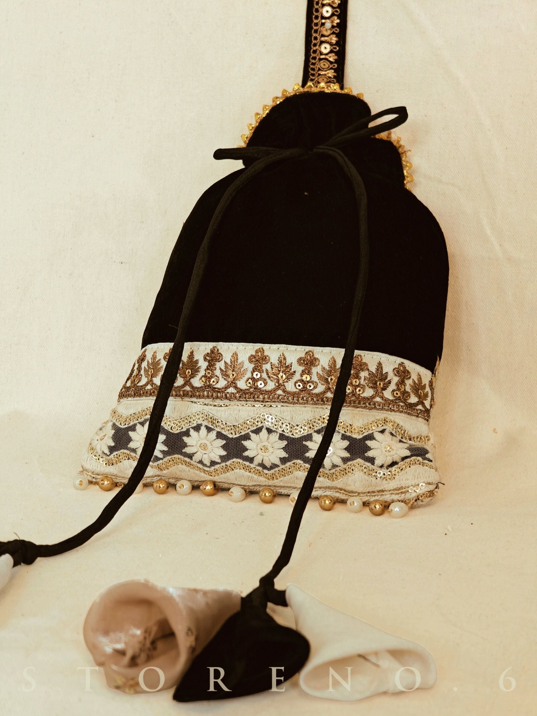 KAJRARE POTLI BAG