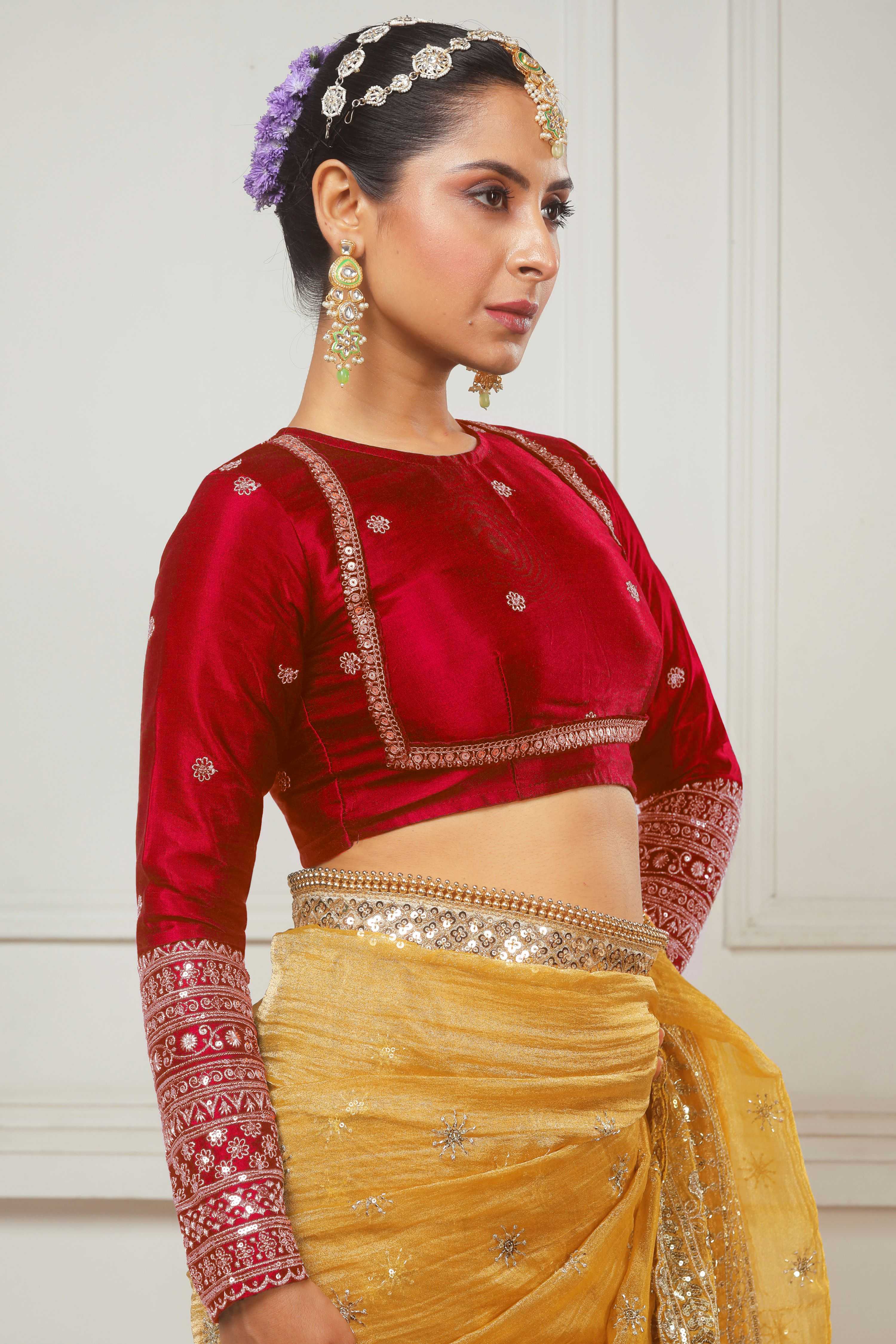 HONEY WILDFLOWER SAREE WITH AGELESS APPEAL FULL SLEEVE BLOUSE