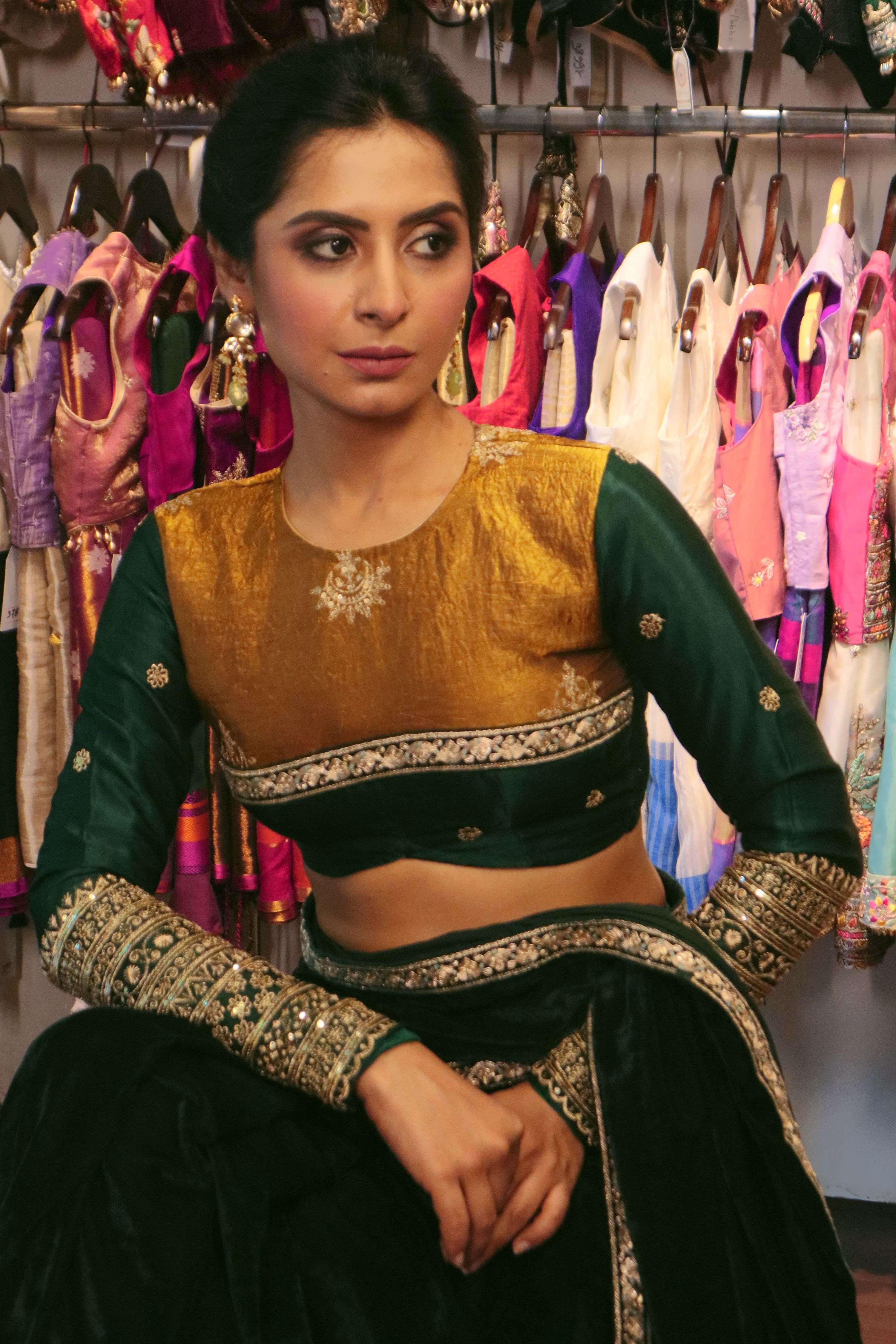 EMERALD ECHO SAREE WITH ANTIQUE APPEAL BLOUSE