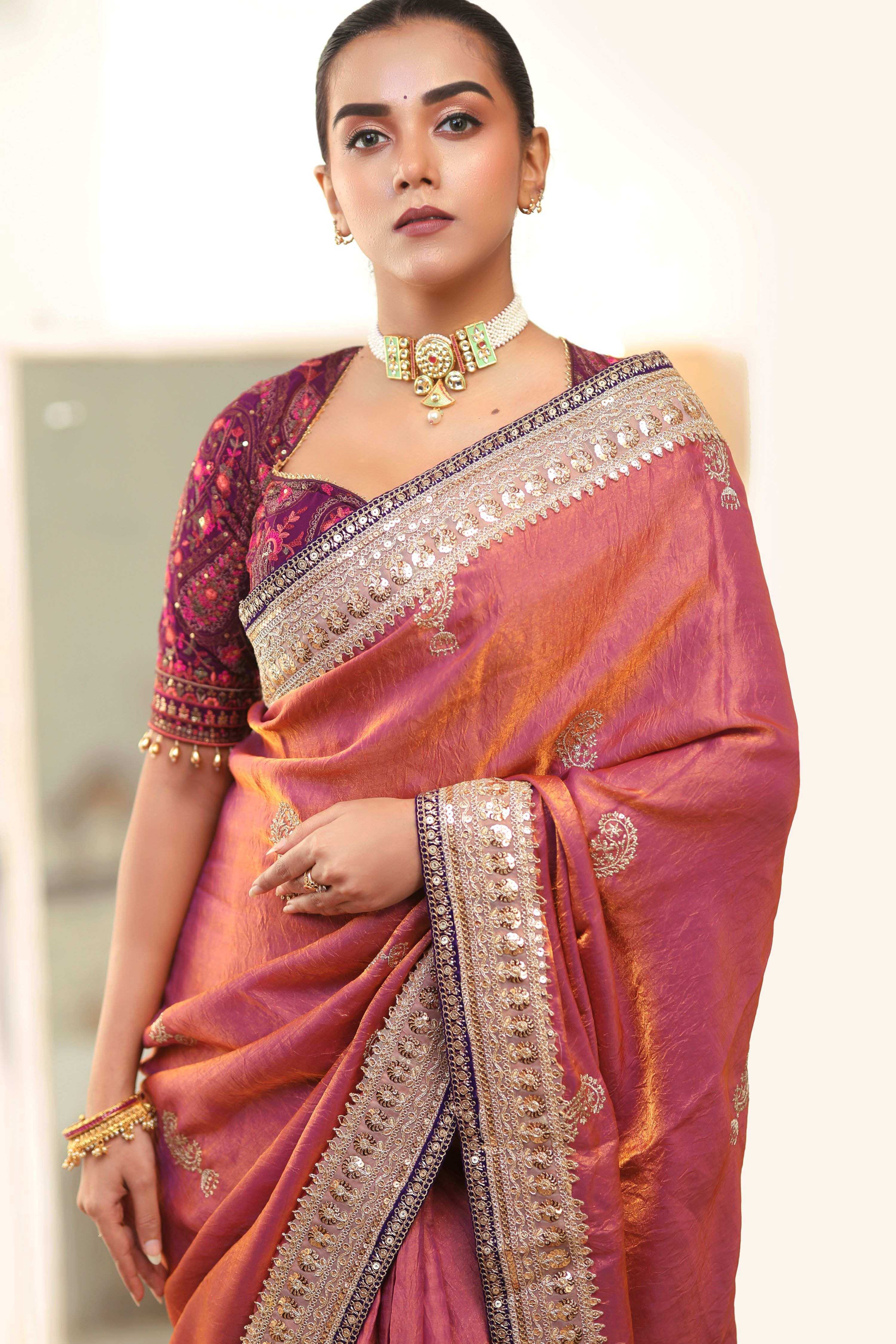 CORAL CRUSH SAREE