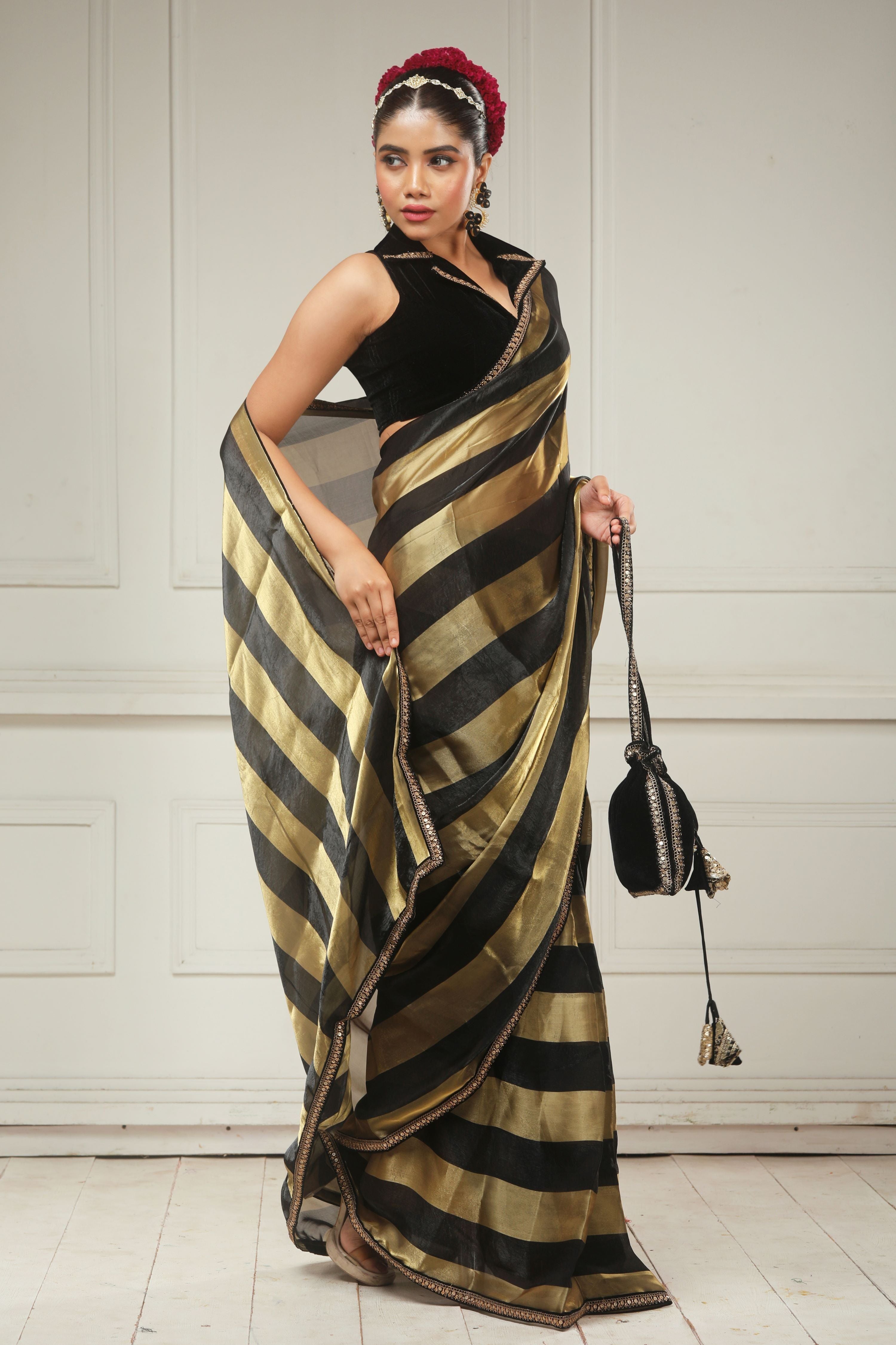 CLASSIC CONTOUR SAREE WITH DARK DOMINANCE BLOUSE