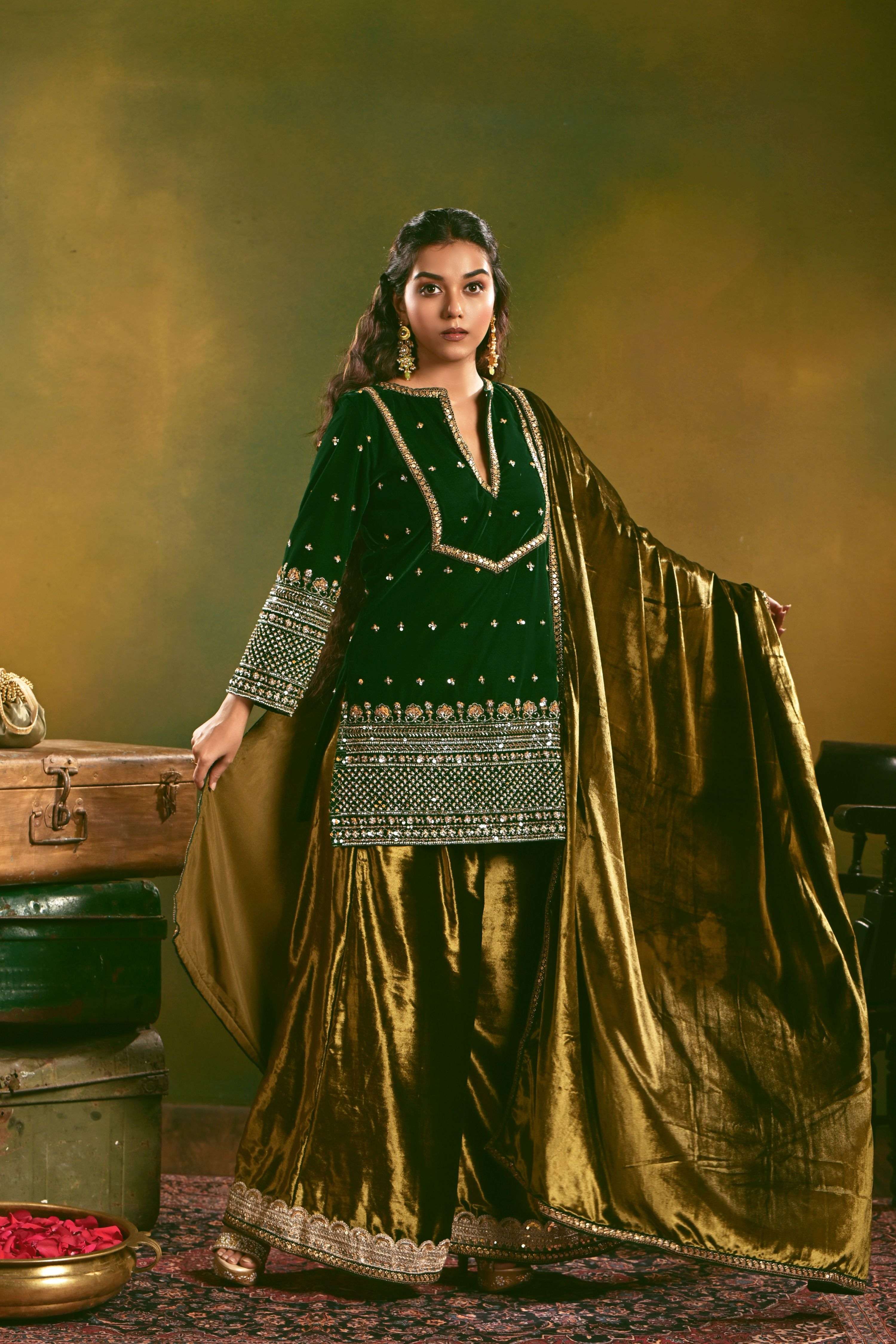 HEER HAUTE KURTA SET