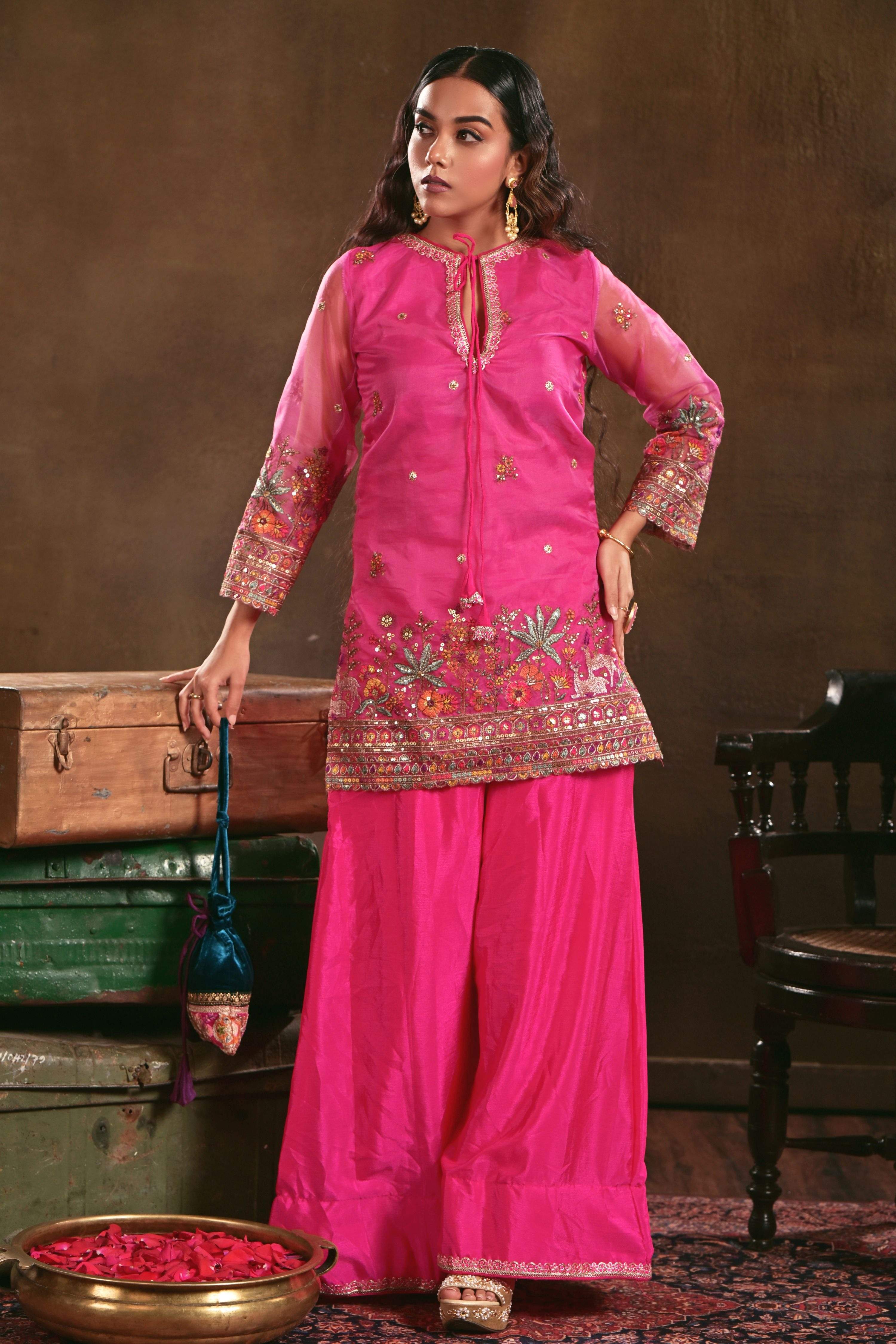 GULABO GLAM KURTA SET