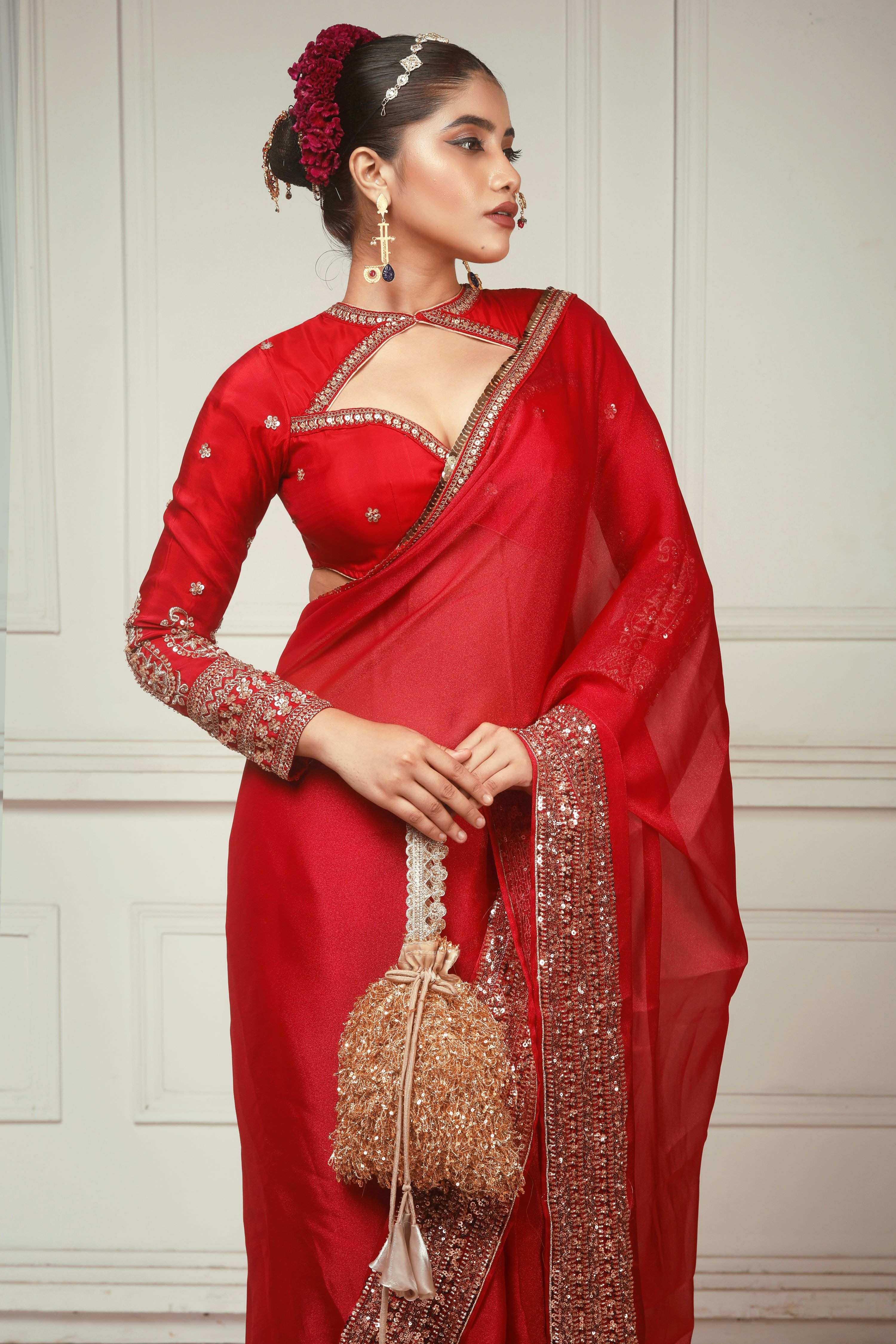 SCARLET LUXE CLASSIC BLOUSE