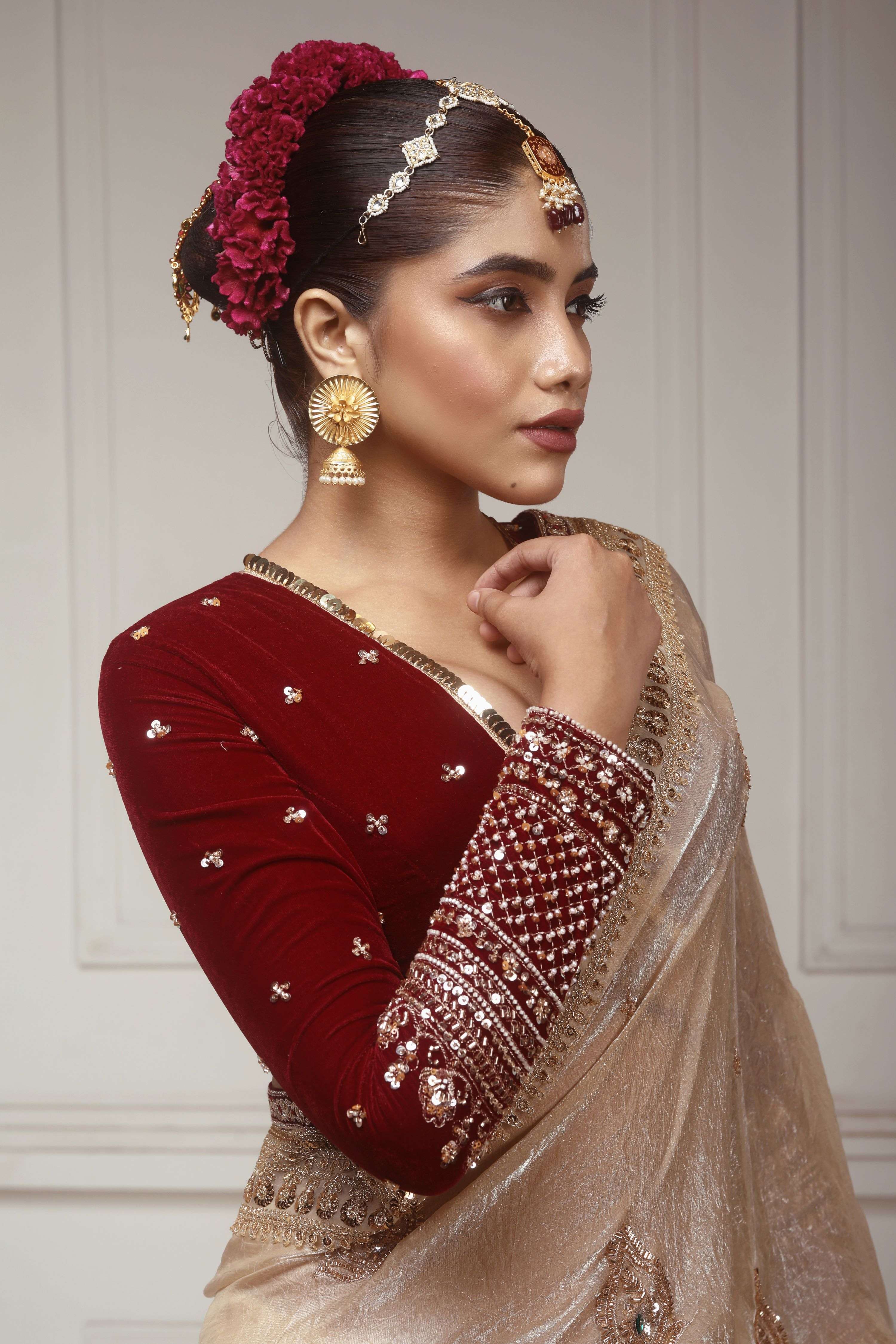 SHAHI SHRINGAR SAREE WITH GARNET GRANDEUR BLOUSE