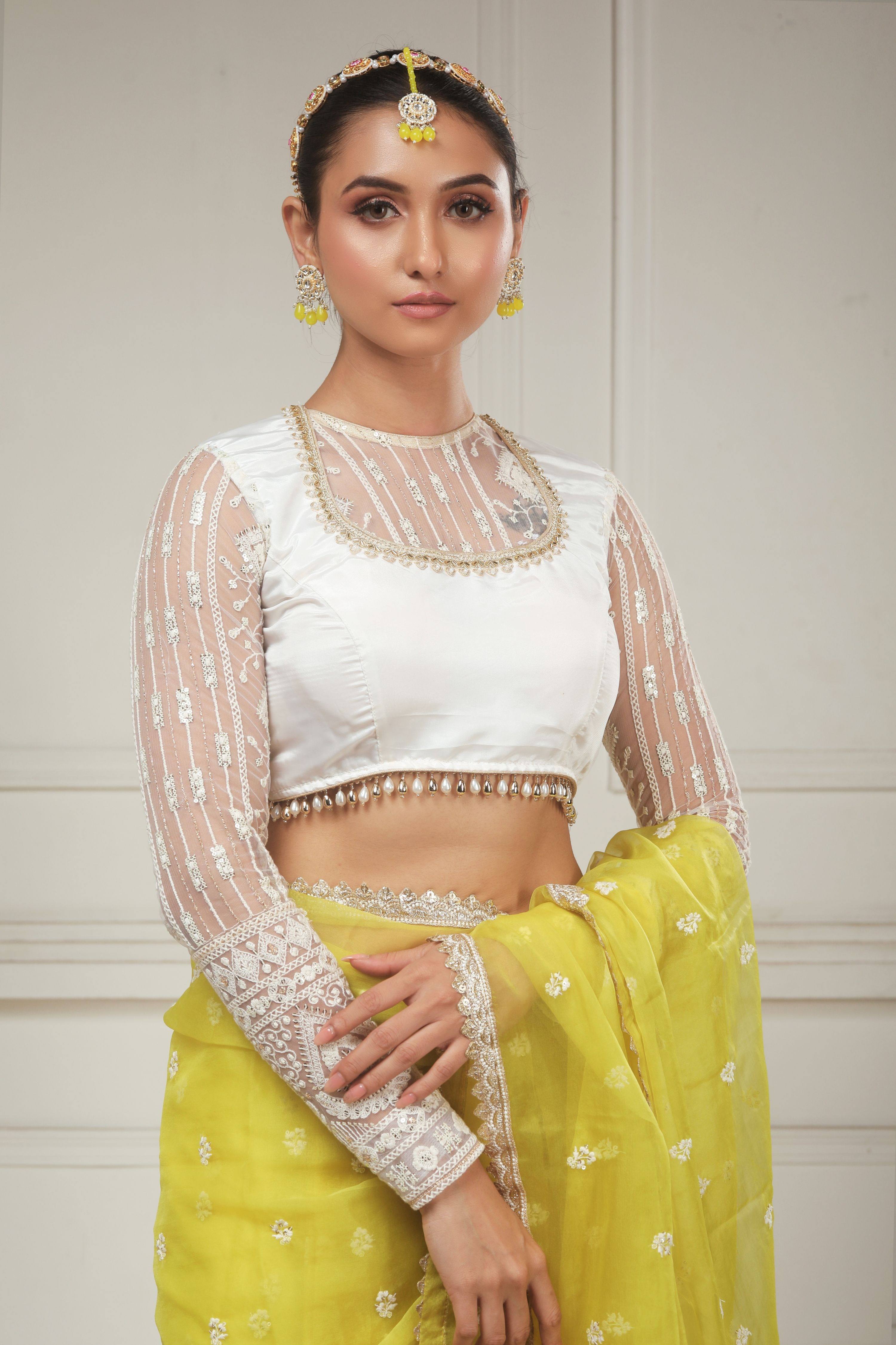 CITRUS CHARM SAREE WITH FITOOR CLASSIC BLOUSE