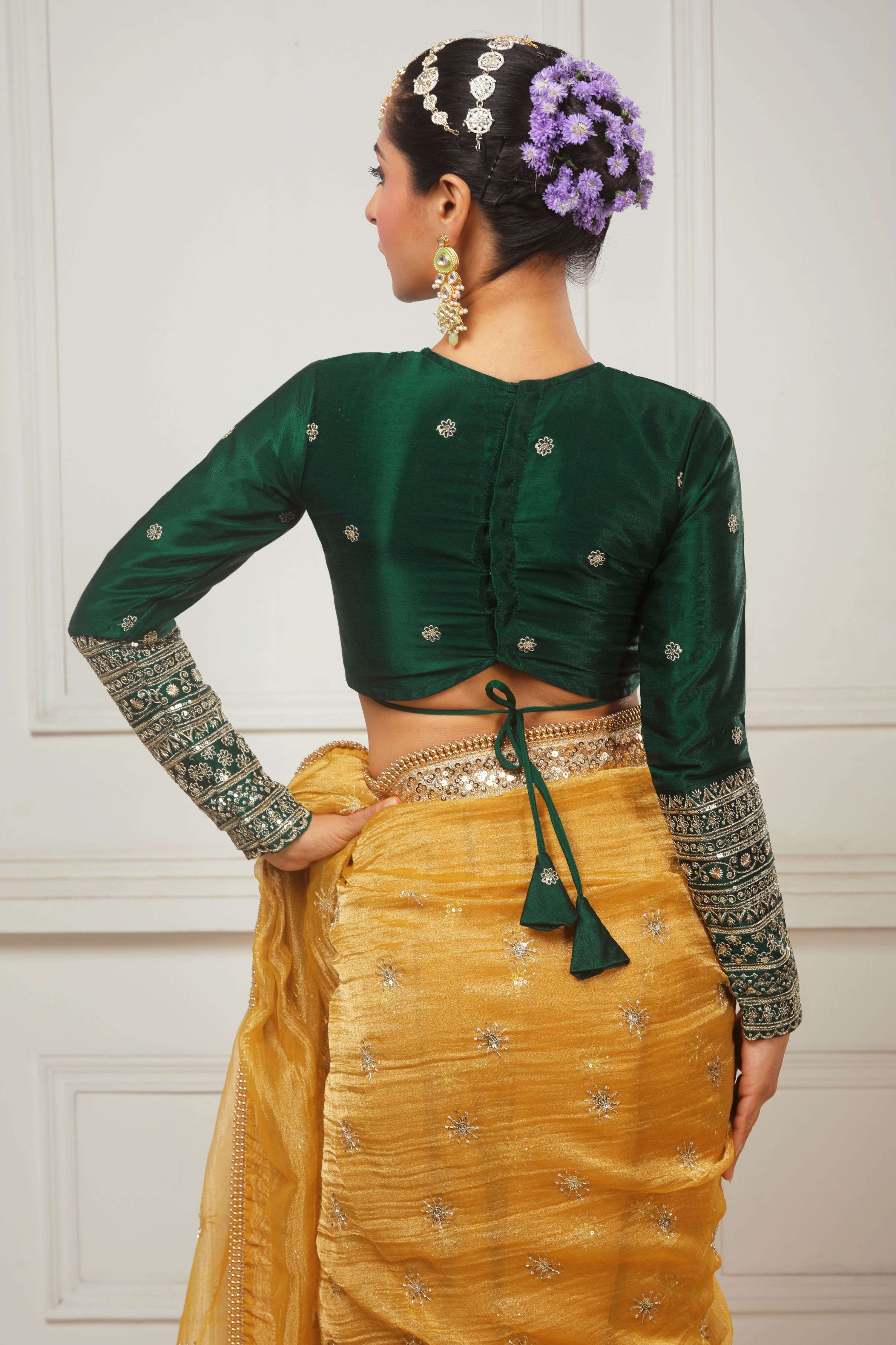 HONEY WILDFLOWER SAREE WITH ACE APPEAL CLASSIC BLOUSE