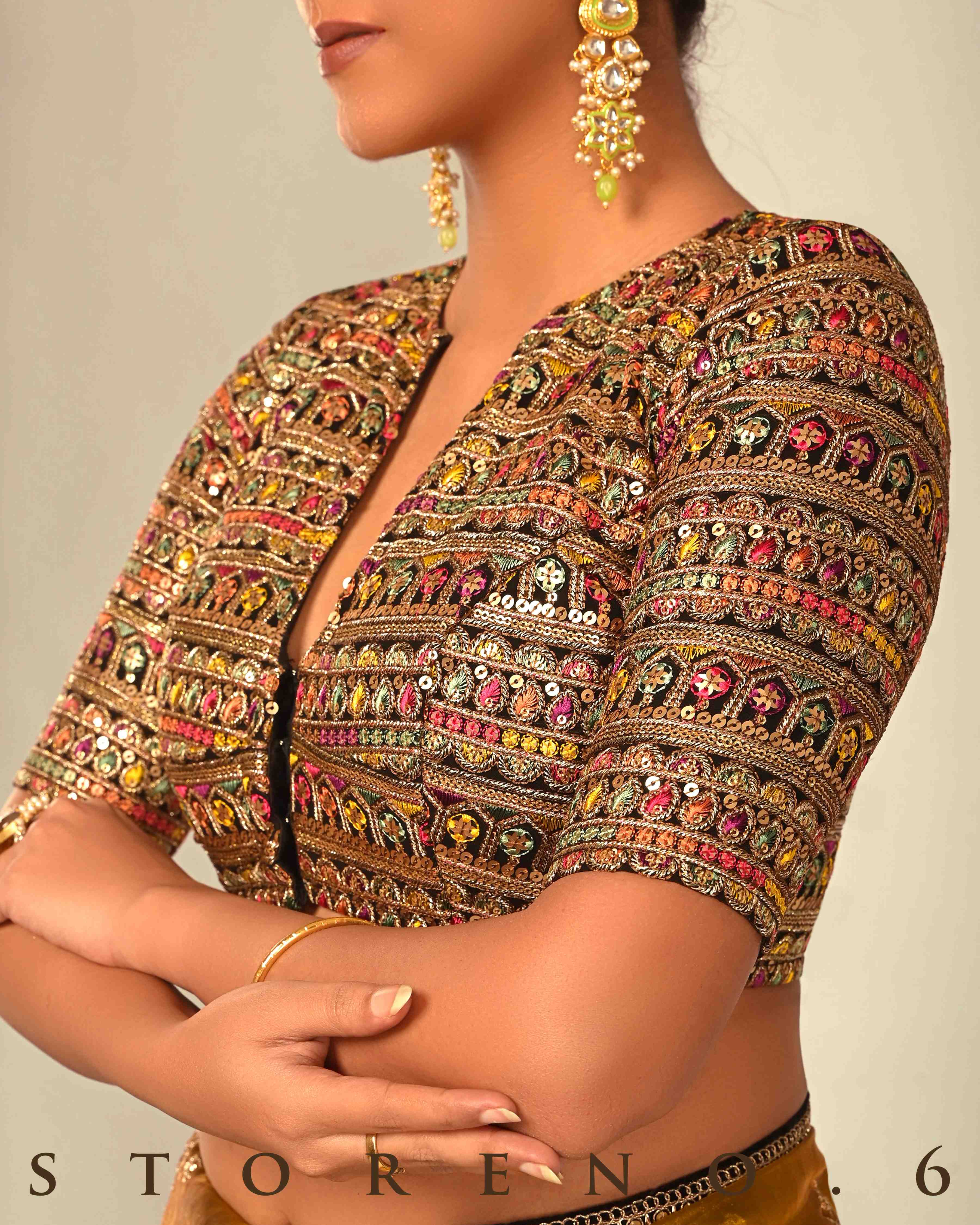 HONEY HORIZON SAREE WITH CLASSICAL CHARM BLOUSE