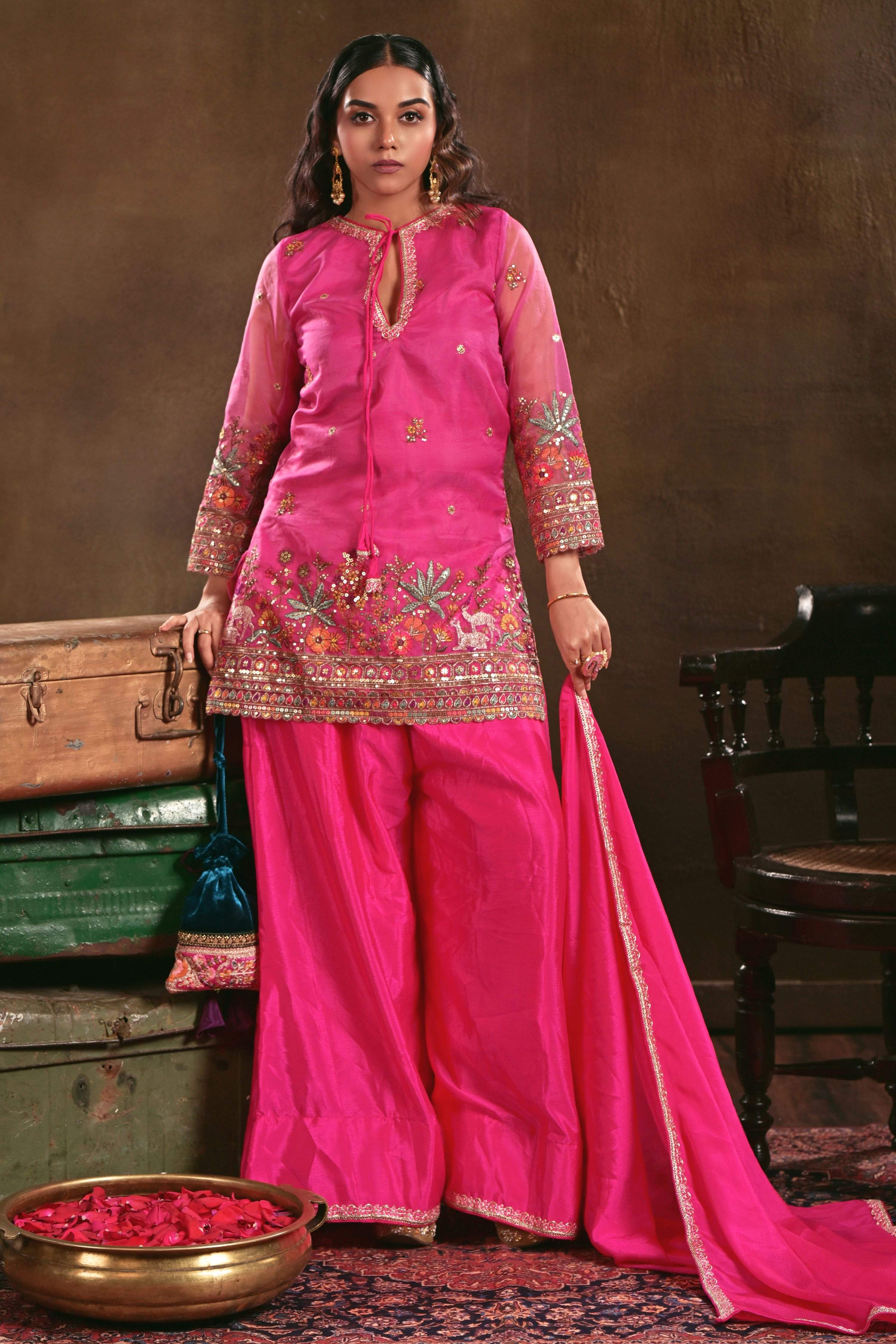 GULABO GLAM KURTA SET